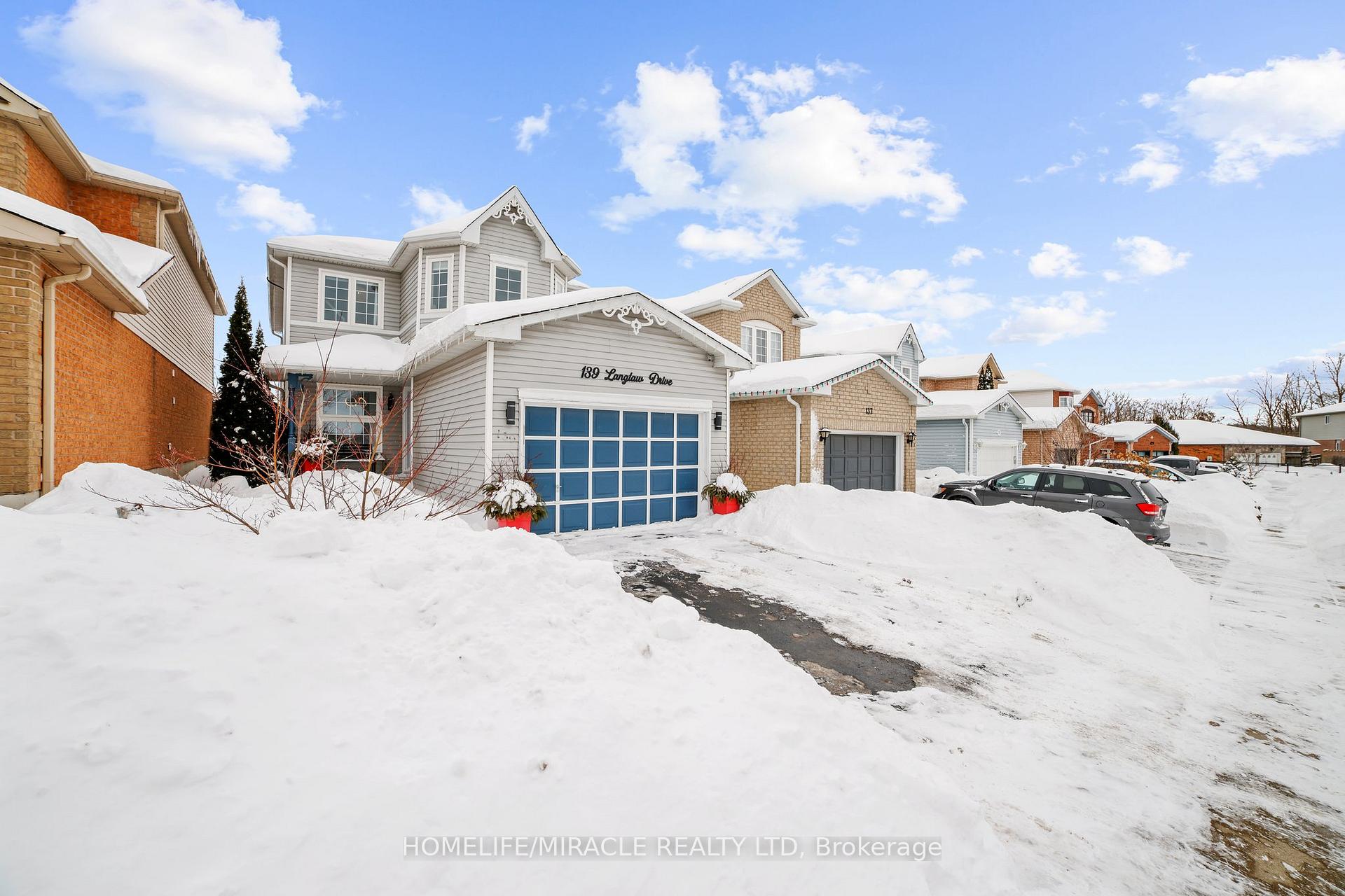 Photo 2 of 139 Langlaw Drive, Cambridge — HOMEH