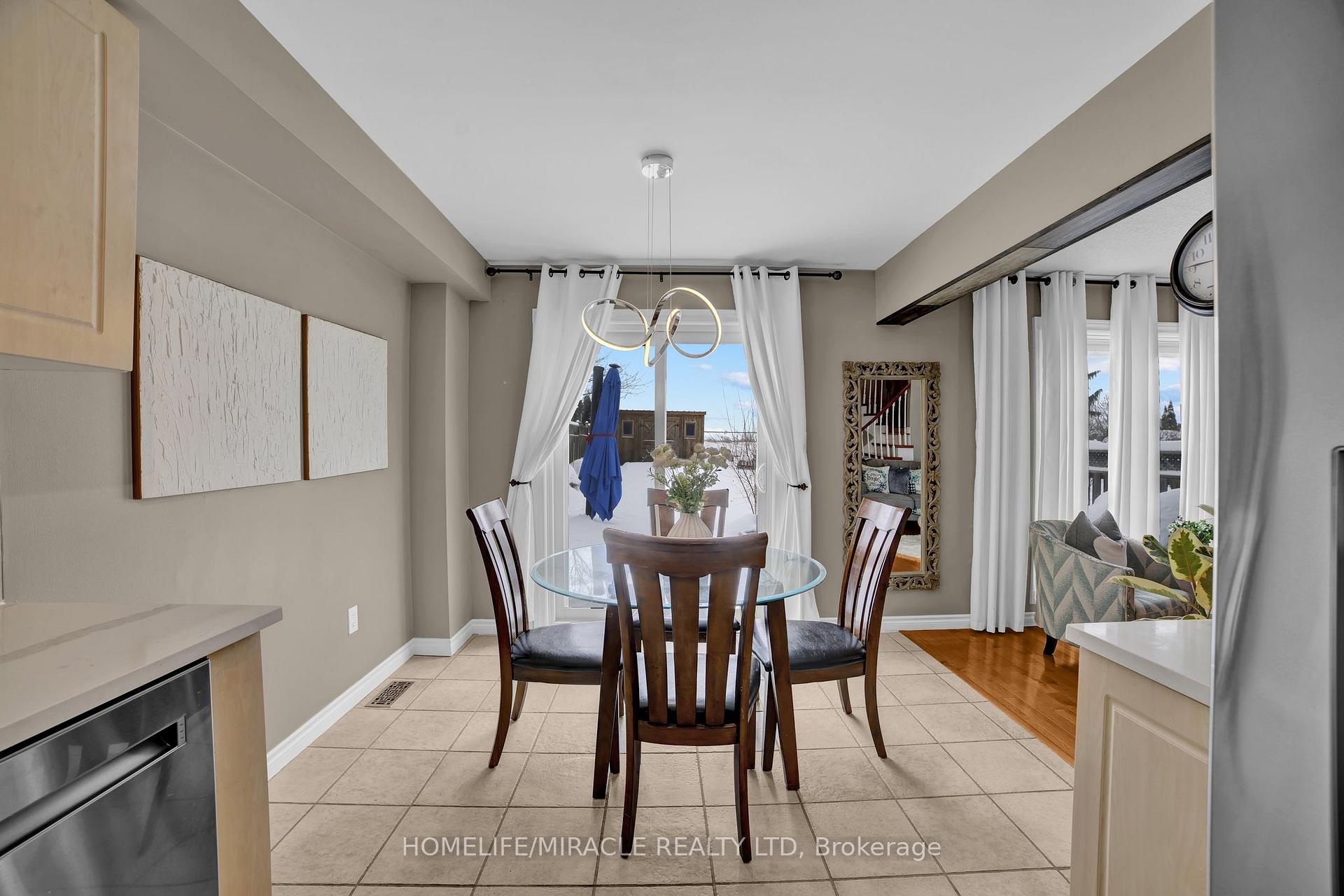 Photo 8 of 139 Langlaw Drive, Cambridge — HOMEH