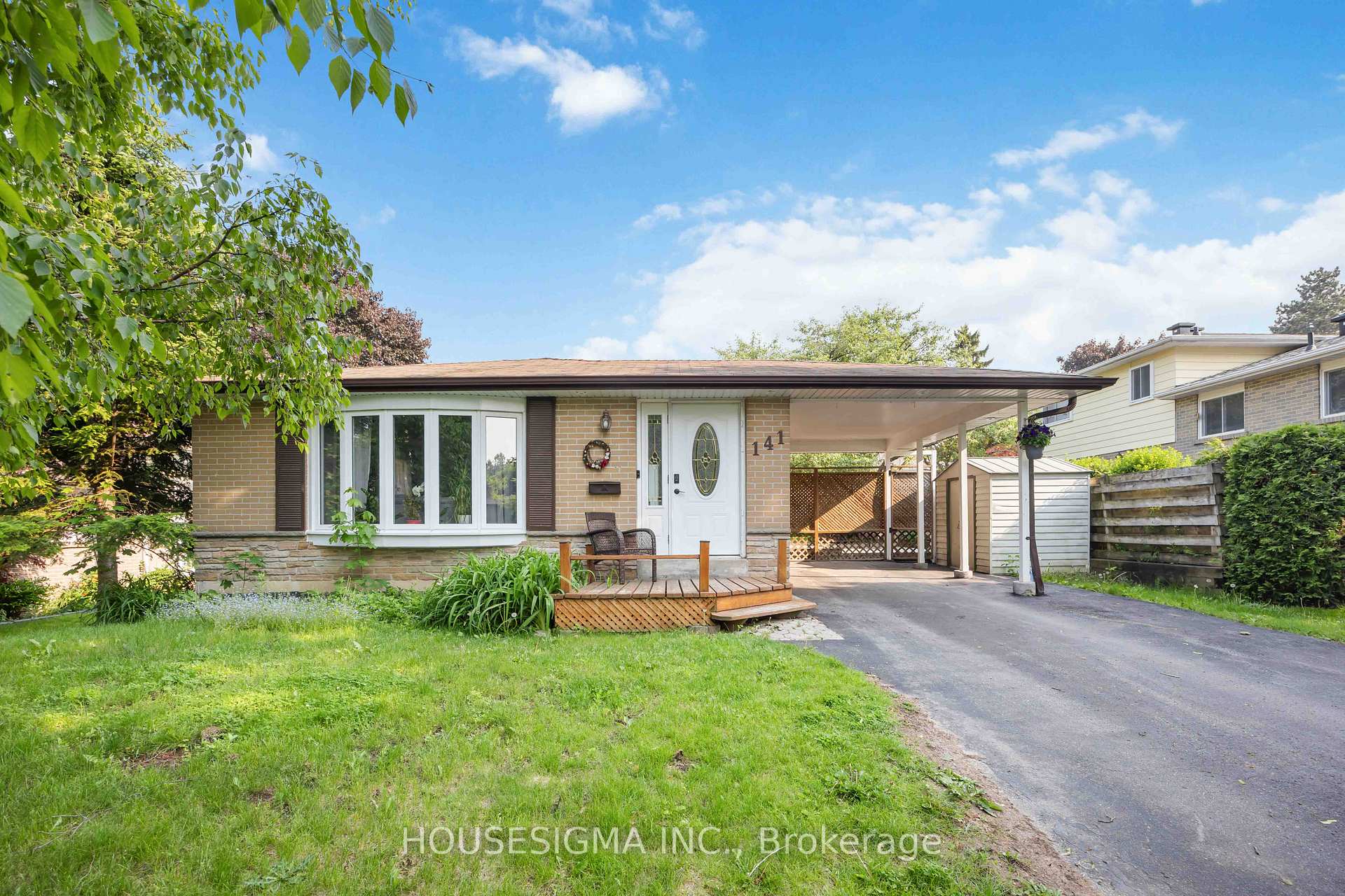 Photo 1 of 141 Orchard Heights Boulevard, Aurora, Aurora Heights — HOMEH