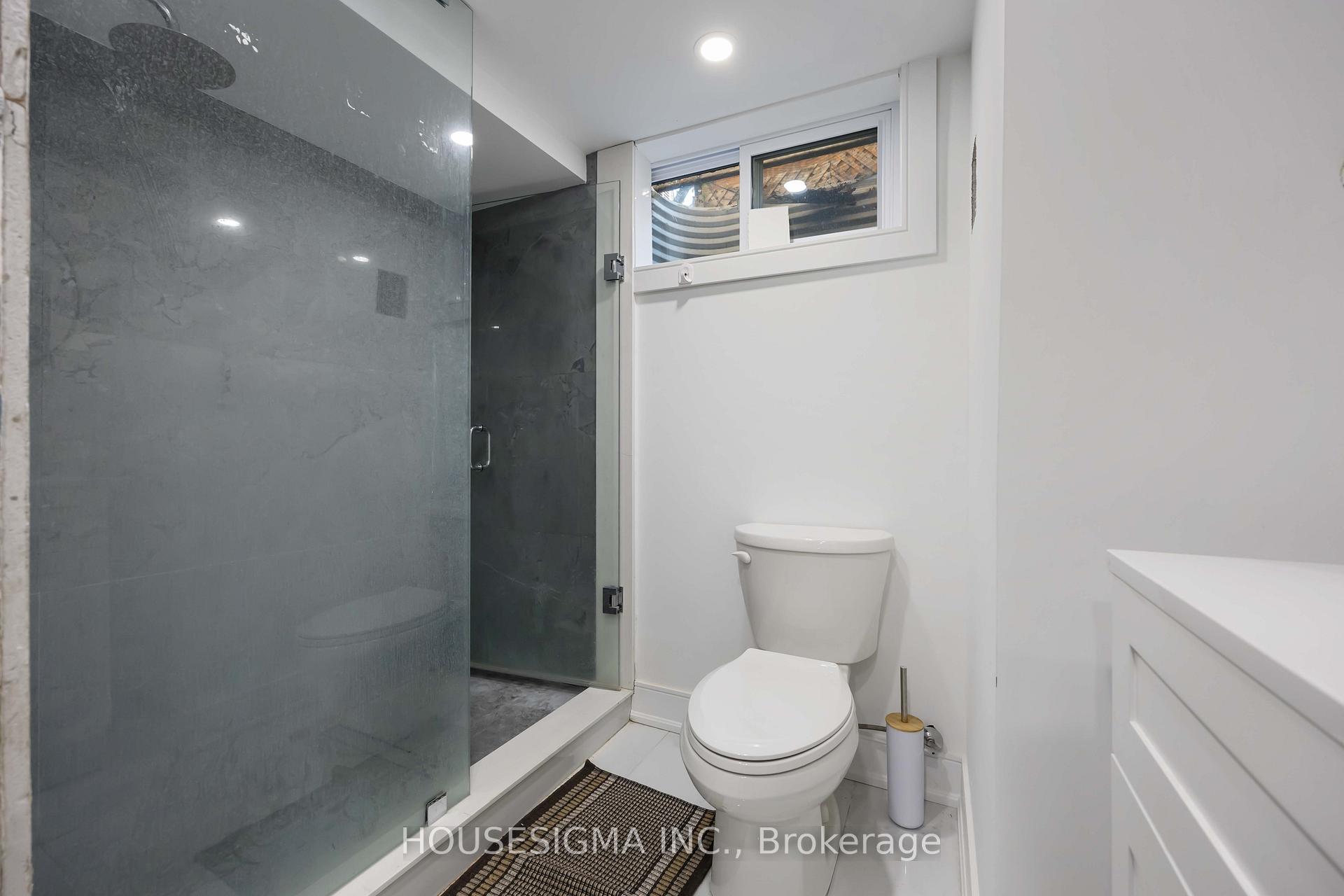 Photo 19 of 141 Orchard Heights Boulevard, Aurora, Aurora Heights — HOMEH