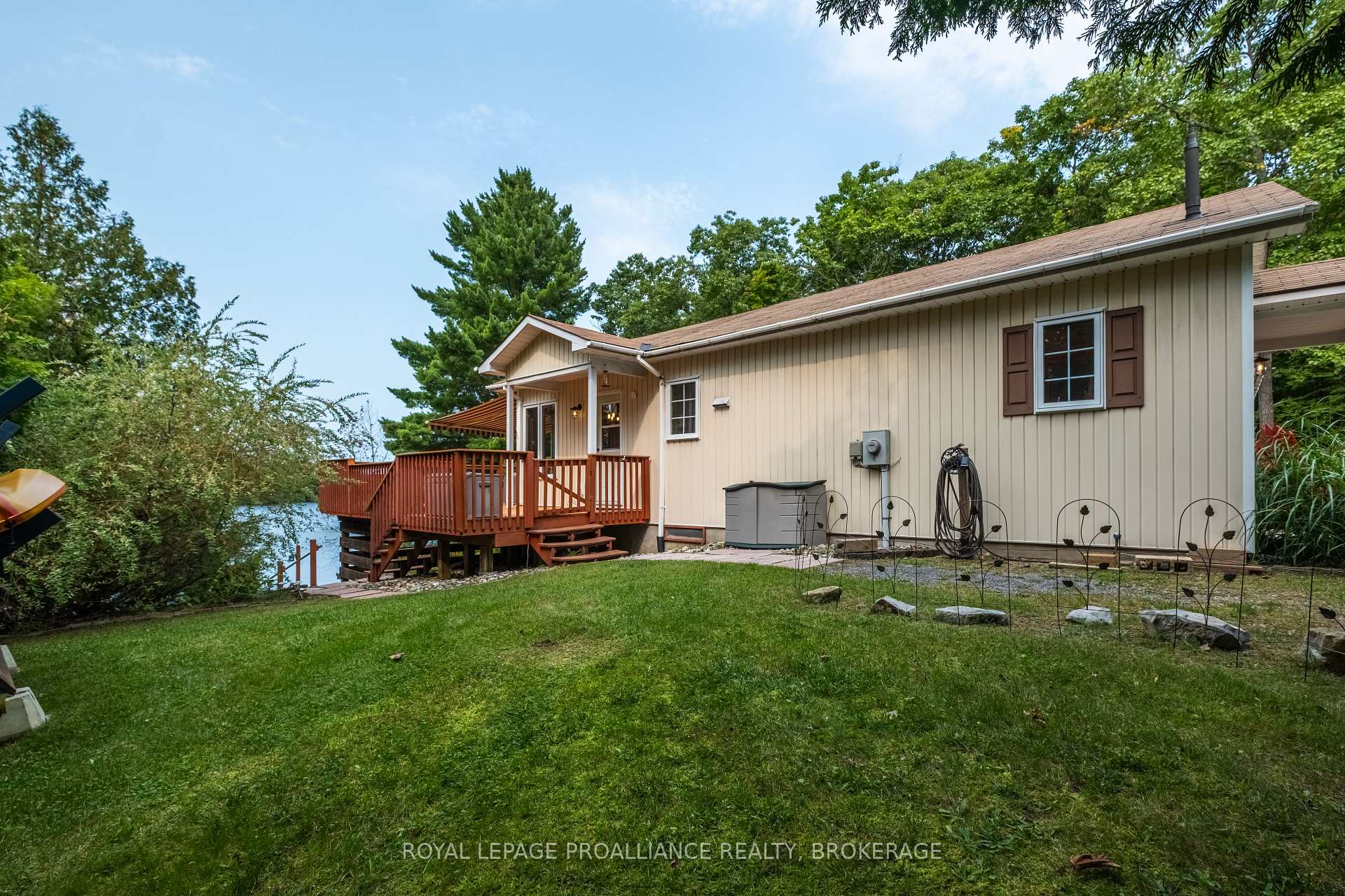 Photo 6 of 1238 Big Gull Lane, Frontenac, Frontenac Centre — HOMEH