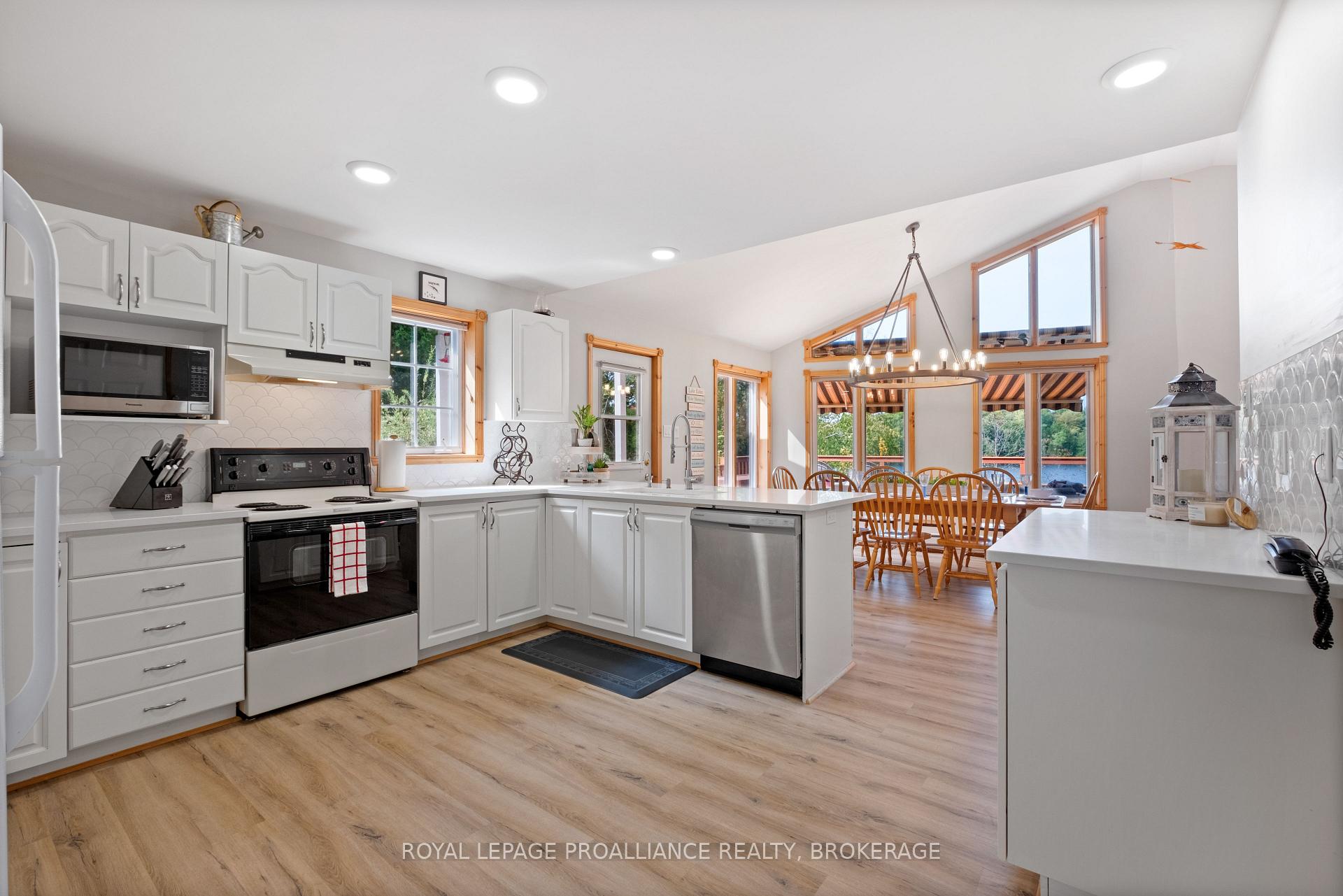 Photo 33 of 1238 Big Gull Lane, Frontenac, Frontenac Centre — HOMEH