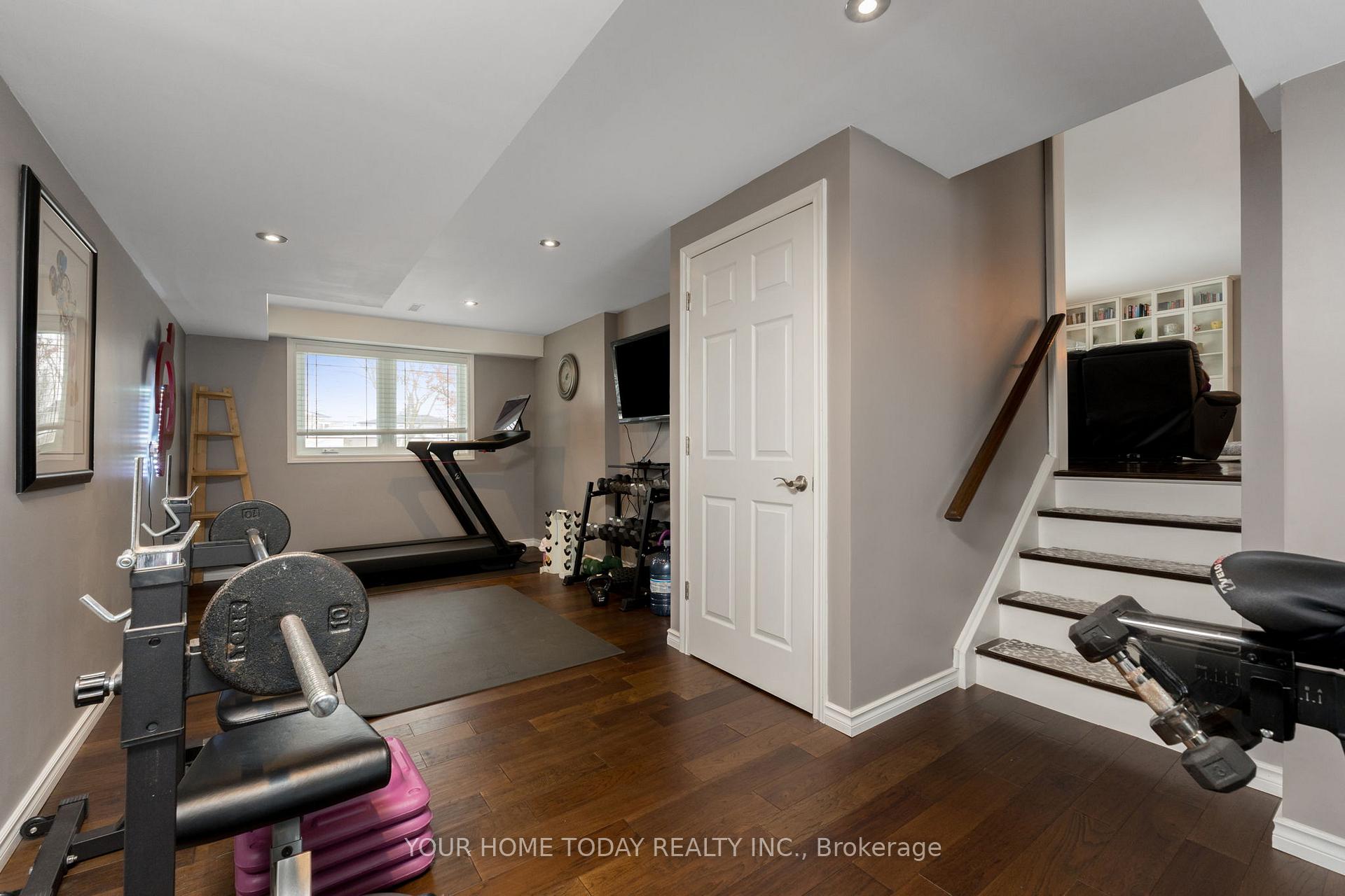 Photo 23 of 68 Marilyn Crescent, Halton Hills, Georgetown — HOMEH