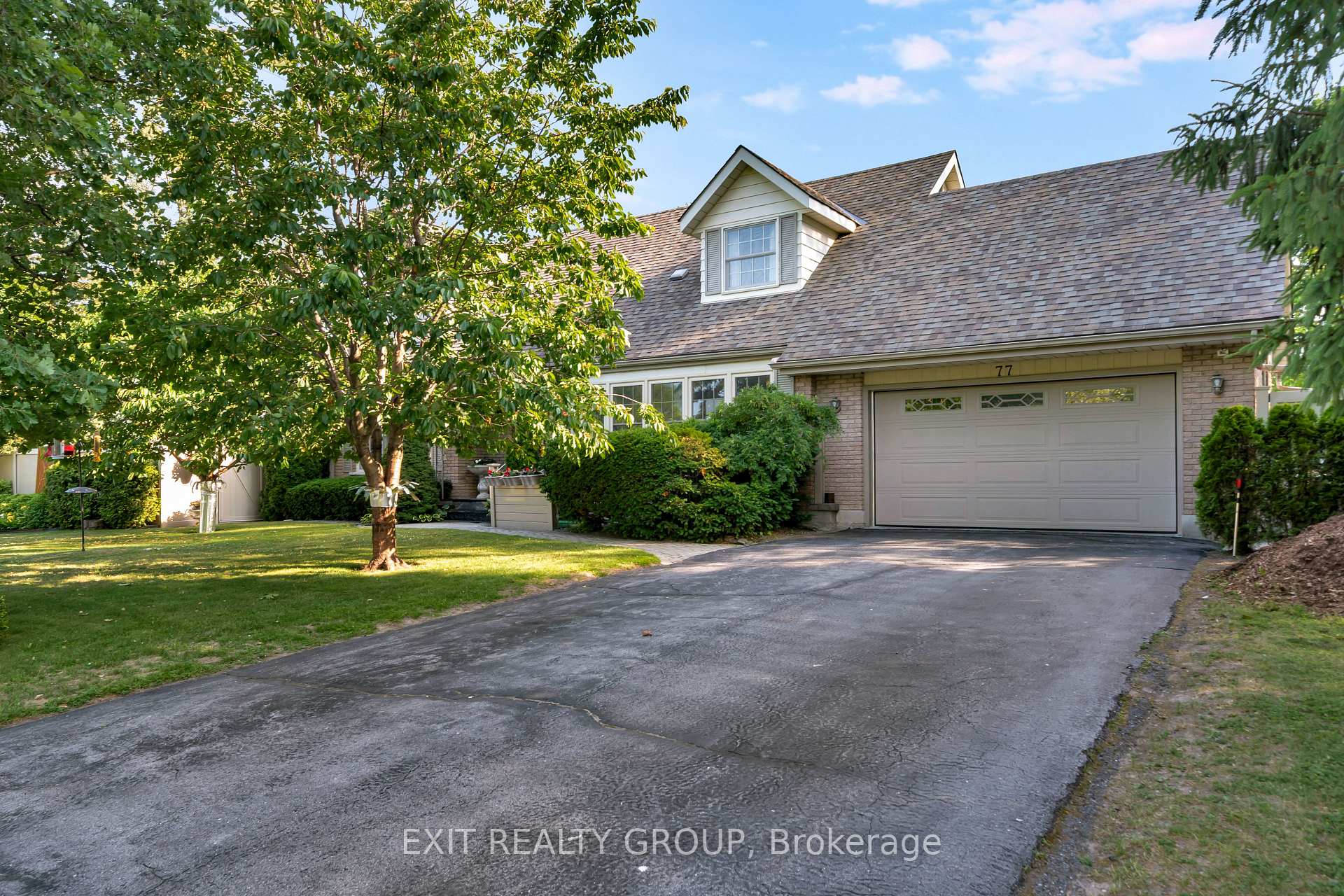 Photo 4 of 77 Edgehill Road, Belleville, Thurlow Ward — HOMEH