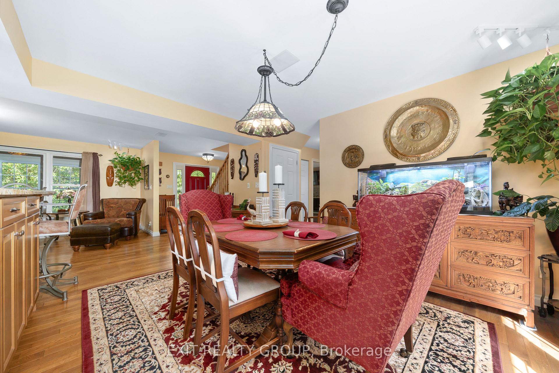 Photo 7 of 77 Edgehill Road, Belleville, Thurlow Ward — HOMEH