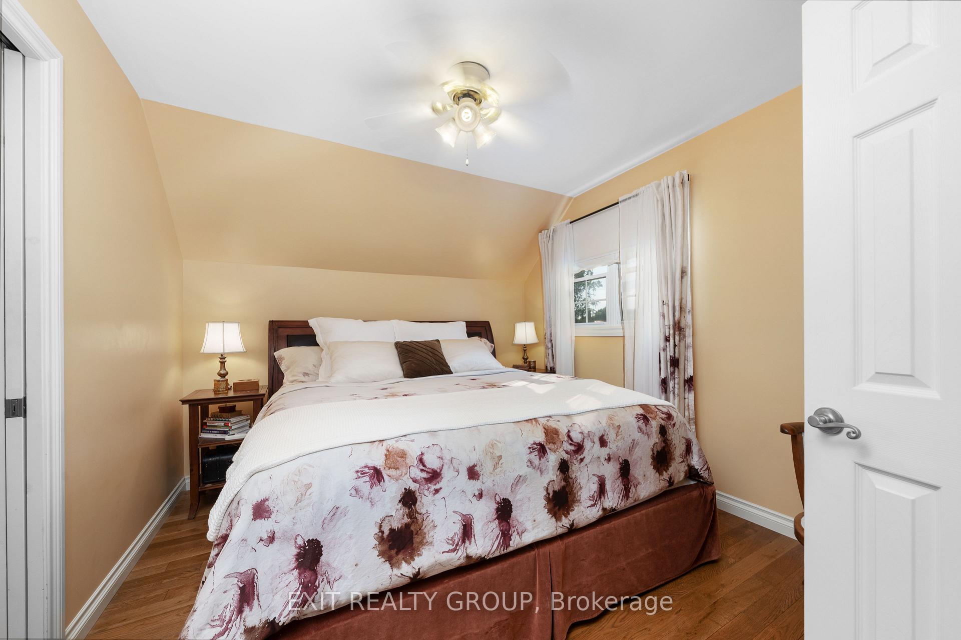 Photo 21 of 77 Edgehill Road, Belleville, Thurlow Ward — HOMEH