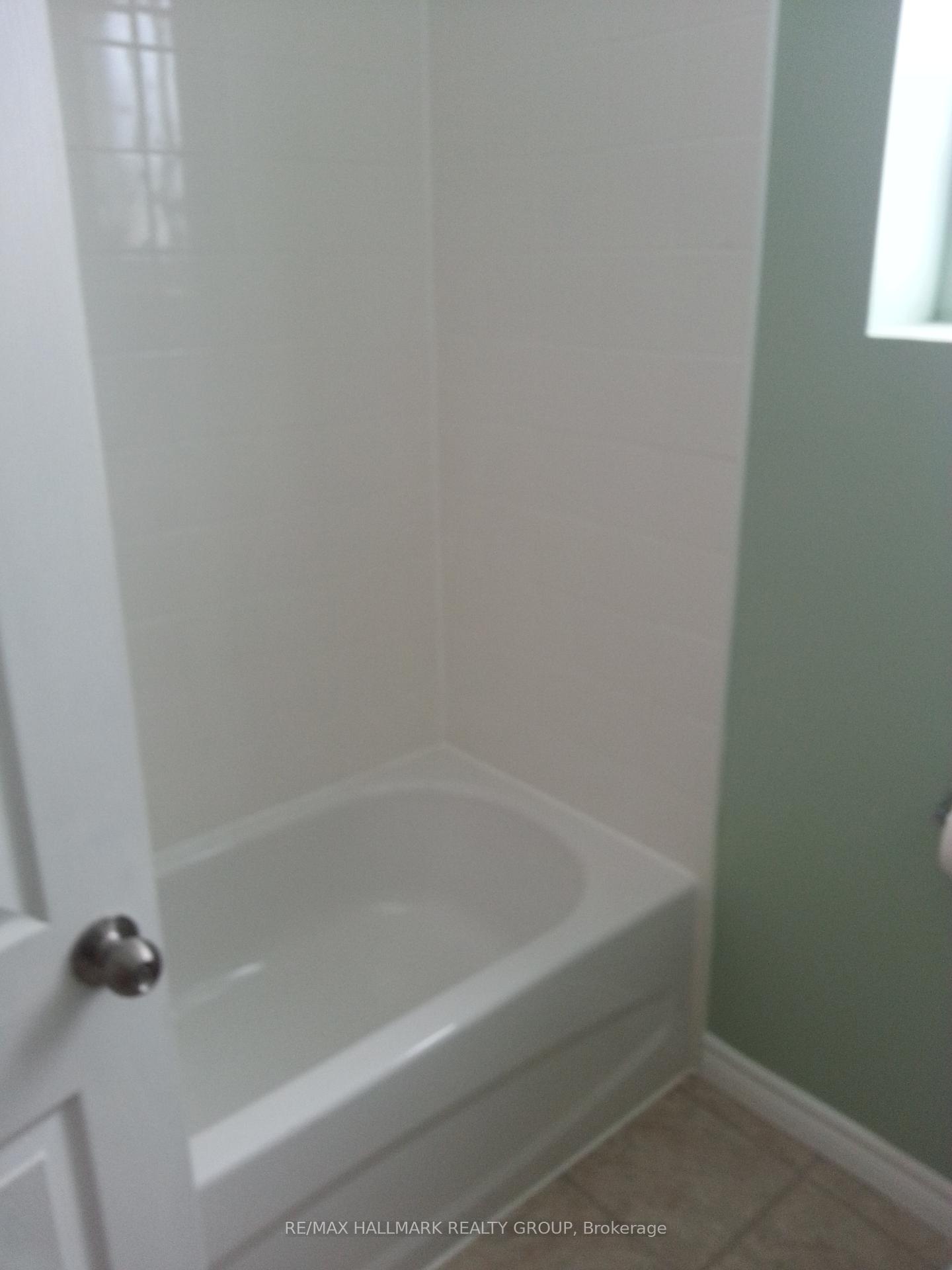 Photo 12 of 1390 Mayview Avenue, Ottawa, Carlington — HOMEH