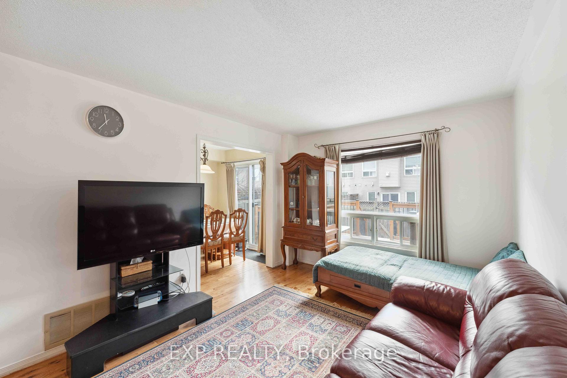 Photo 6 of 2595 Crosscut Terrace, Ottawa, Emerald Woods/Sawmill Creek — HOMEH
