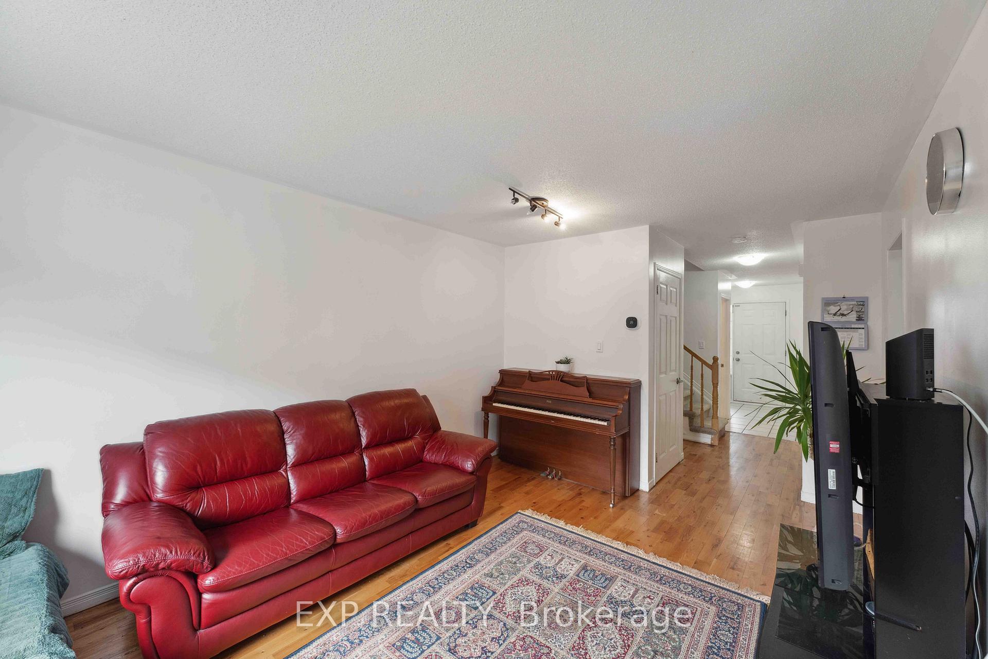 Photo 8 of 2595 Crosscut Terrace, Ottawa, Emerald Woods/Sawmill Creek — HOMEH