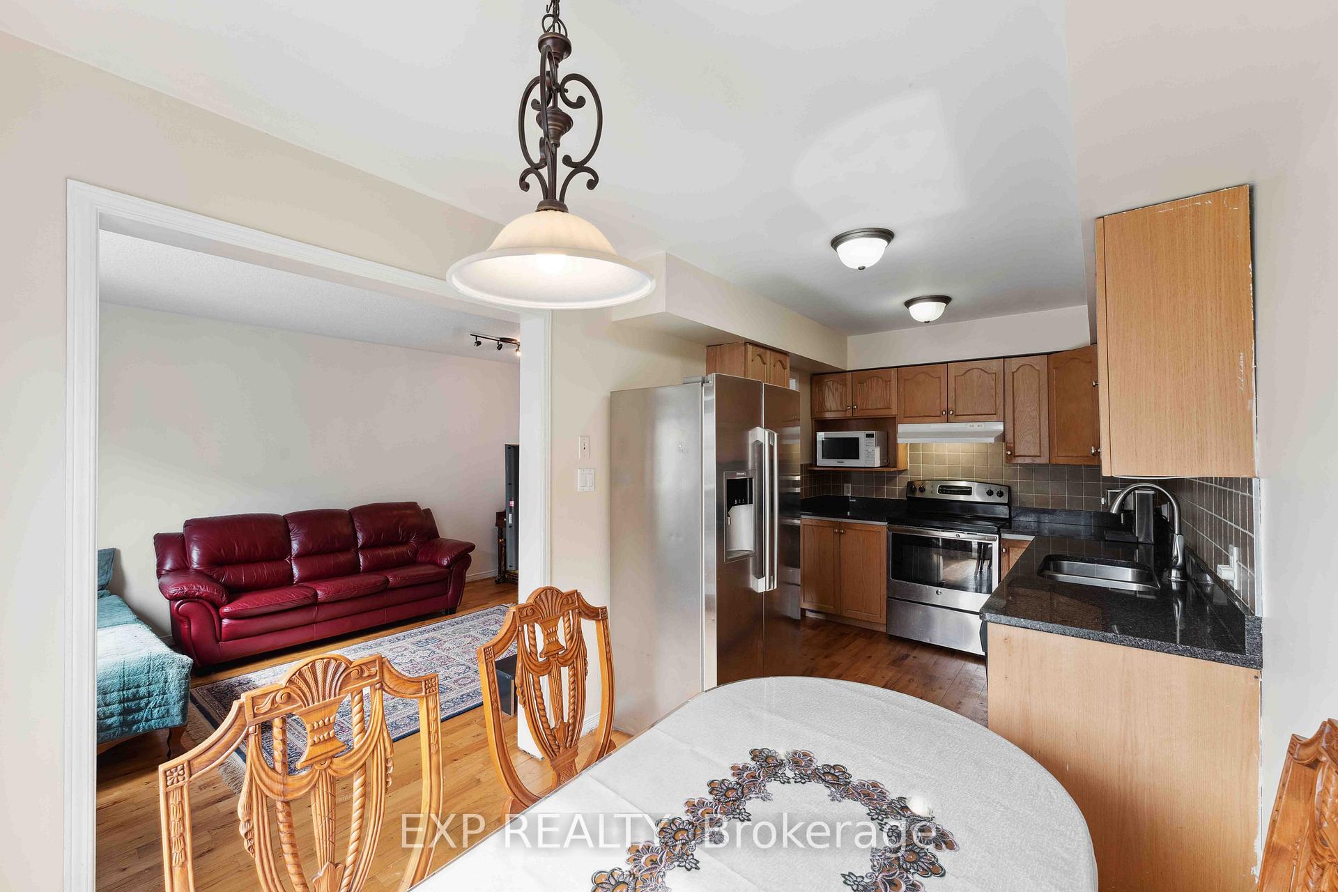 Photo 10 of 2595 Crosscut Terrace, Ottawa, Emerald Woods/Sawmill Creek — HOMEH