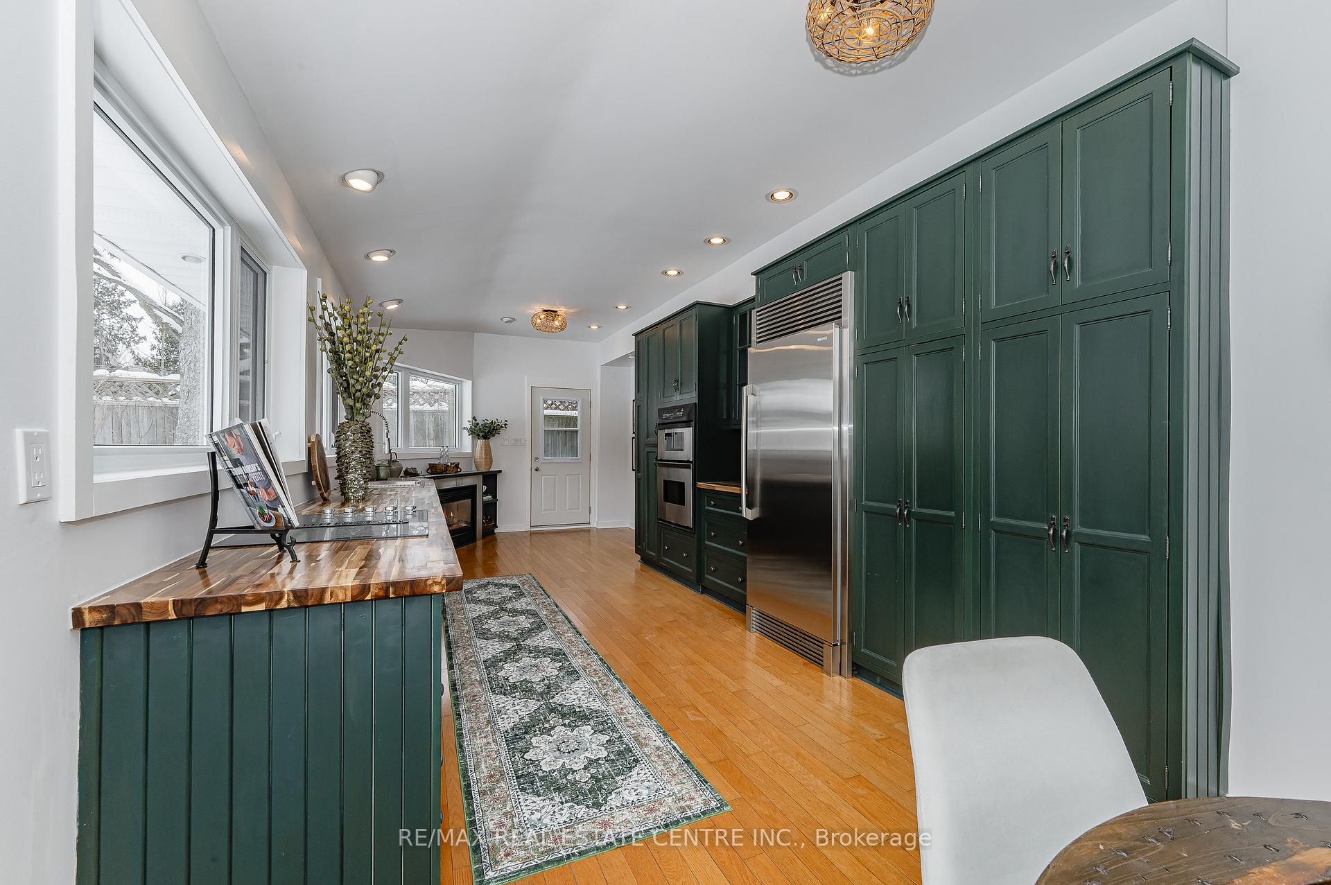 Photo 12 of 211 West River Road, Cambridge — HOMEH