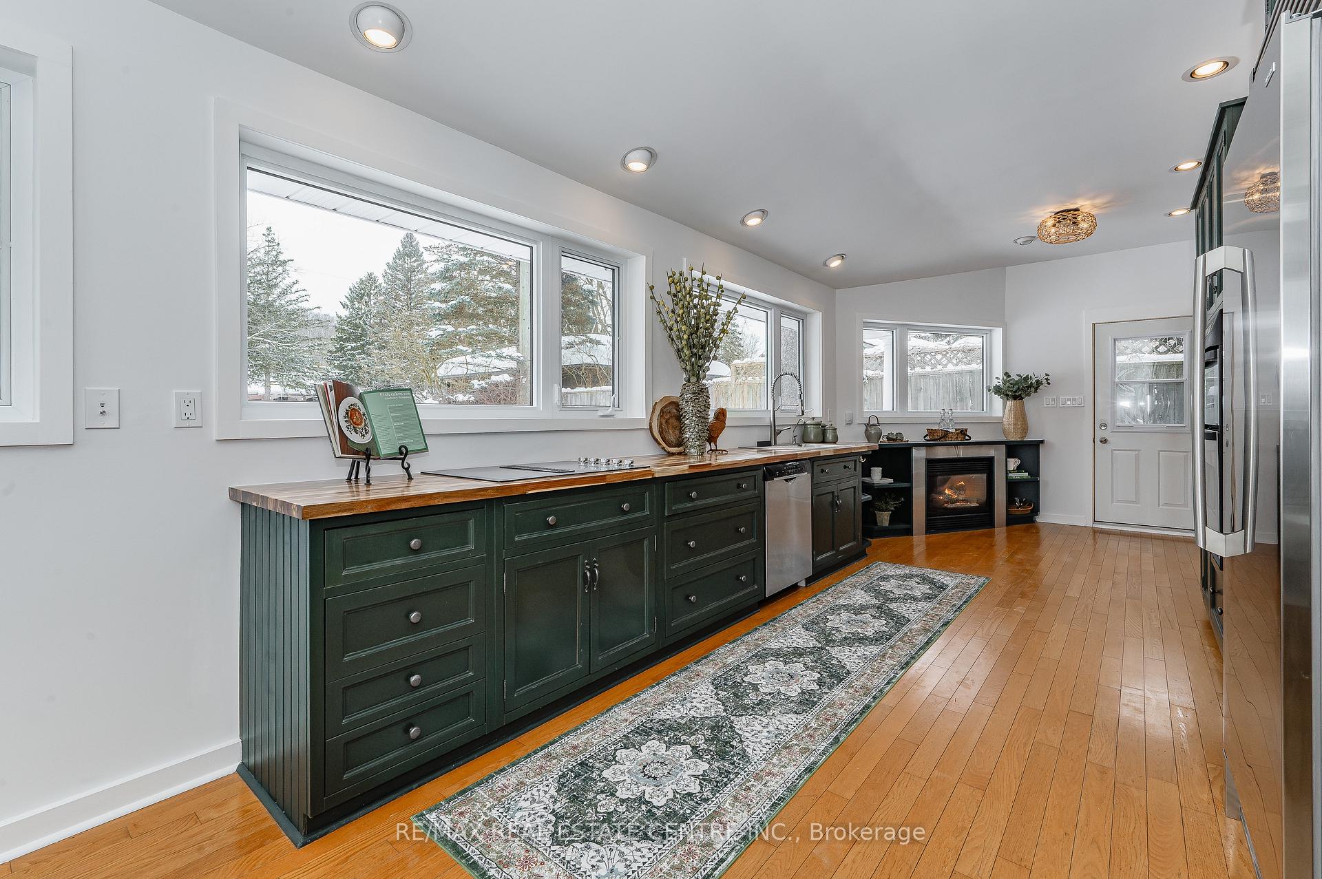 Photo 13 of 211 West River Road, Cambridge — HOMEH