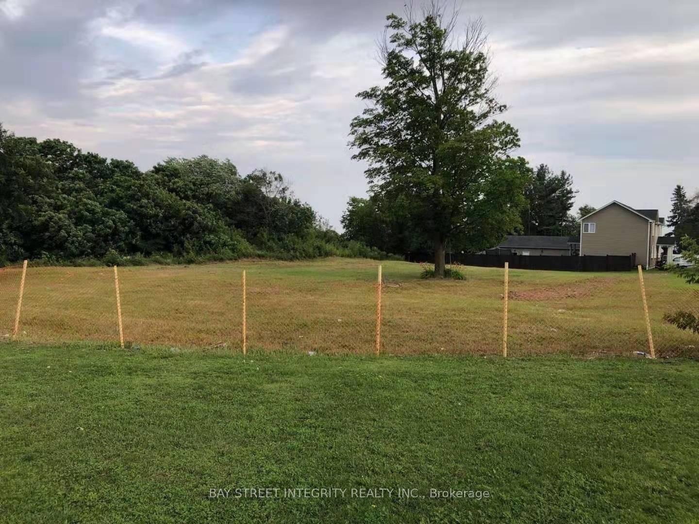 Photo 2 of 2153 Prestonvale Road, Clarington, Courtice — HOMEH