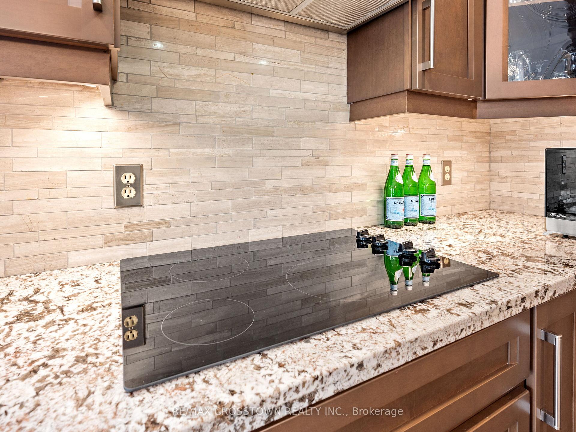 Photo 13 of 20 Valewood Drive, Caledon, Caledon East — HOMEH