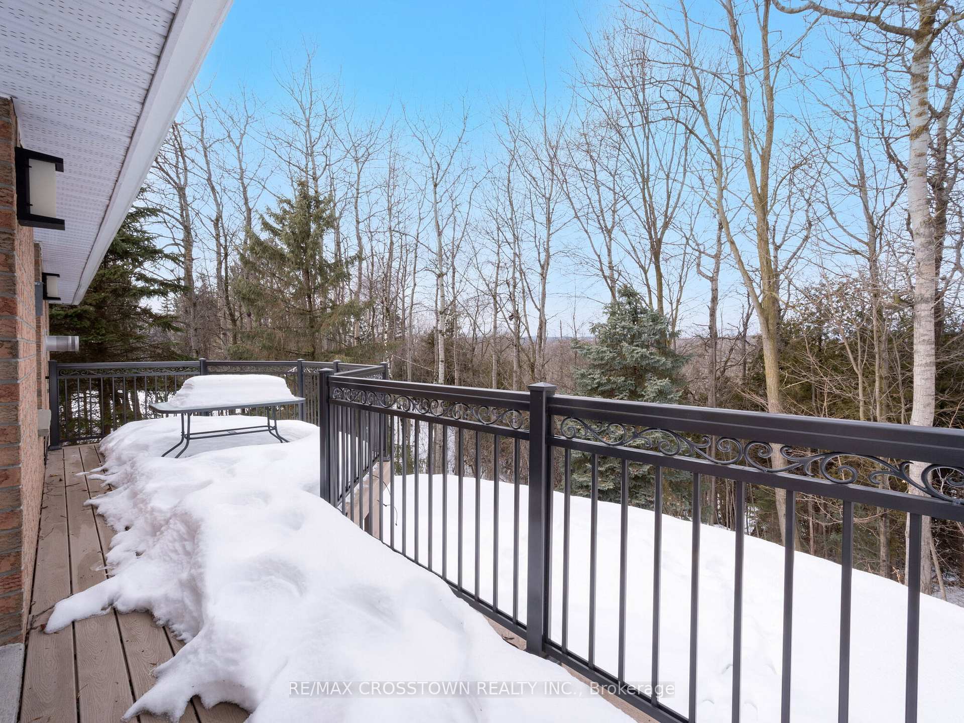 Photo 19 of 20 Valewood Drive, Caledon, Caledon East — HOMEH