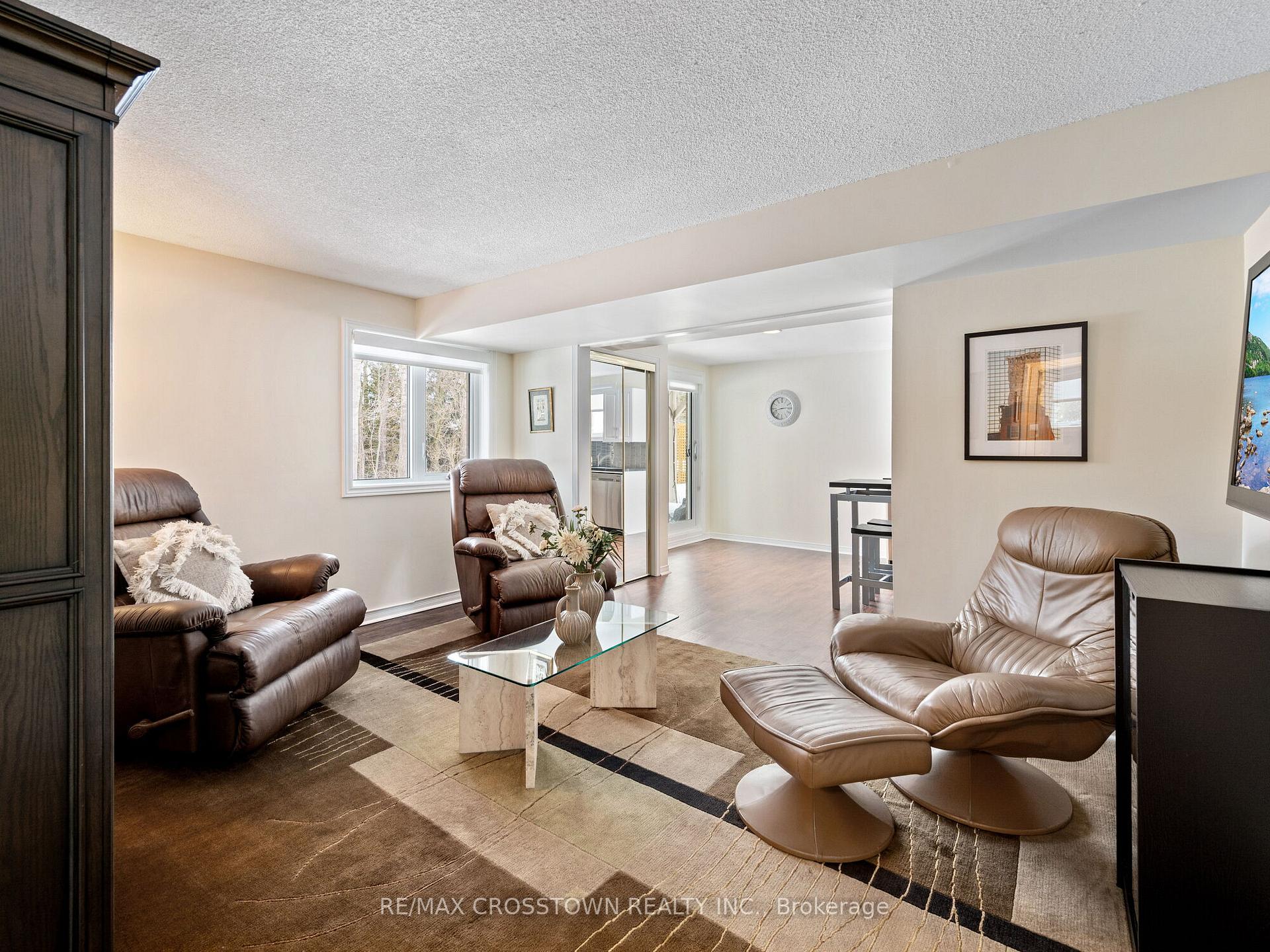 Photo 34 of 20 Valewood Drive, Caledon, Caledon East — HOMEH