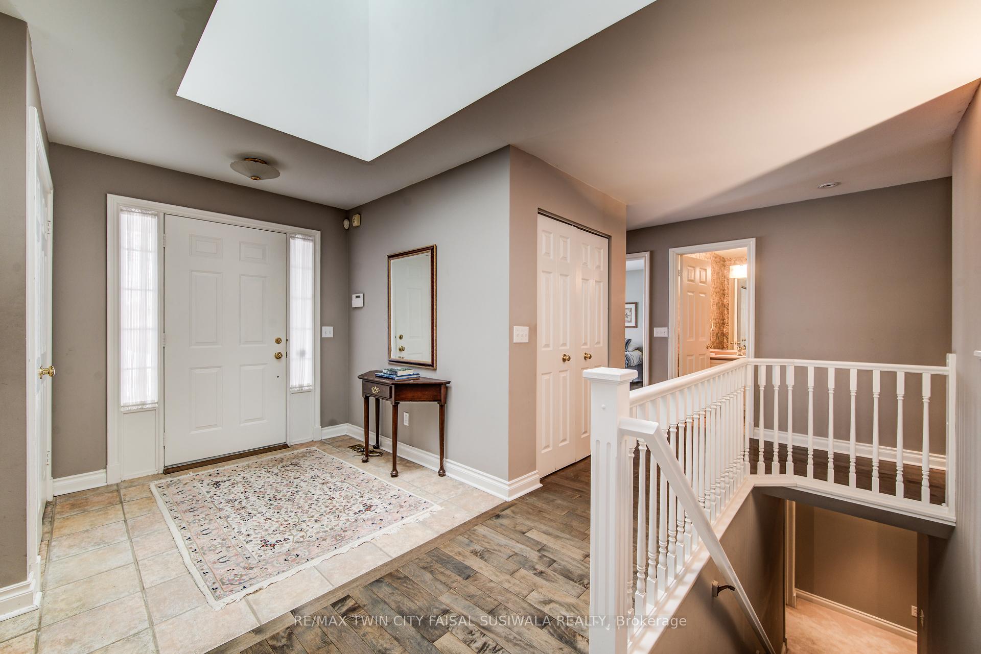 Photo 8 of 11 Tree Ridge Court, Cambridge — HOMEH