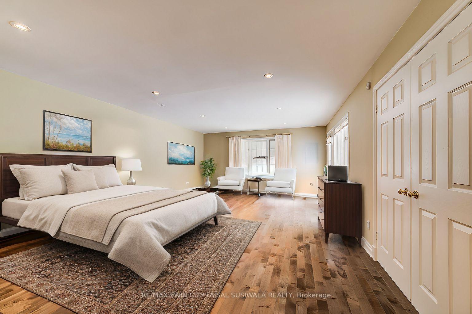 Photo 19 of 11 Tree Ridge Court, Cambridge — HOMEH
