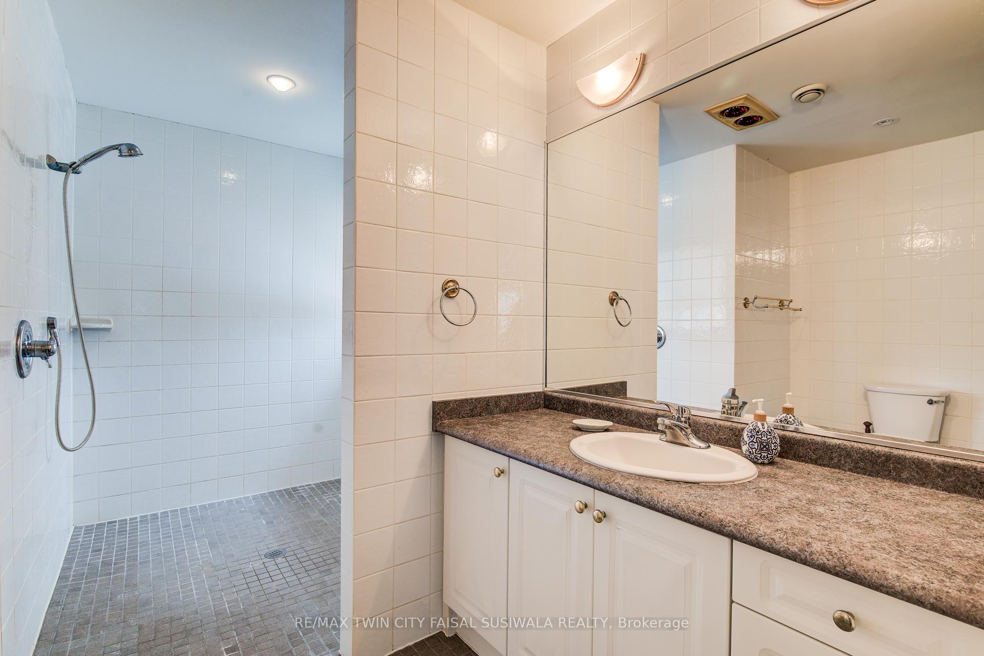 Photo 20 of 11 Tree Ridge Court, Cambridge — HOMEH