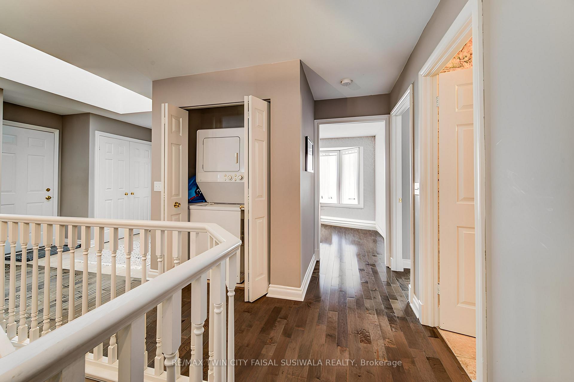 Photo 22 of 11 Tree Ridge Court, Cambridge — HOMEH