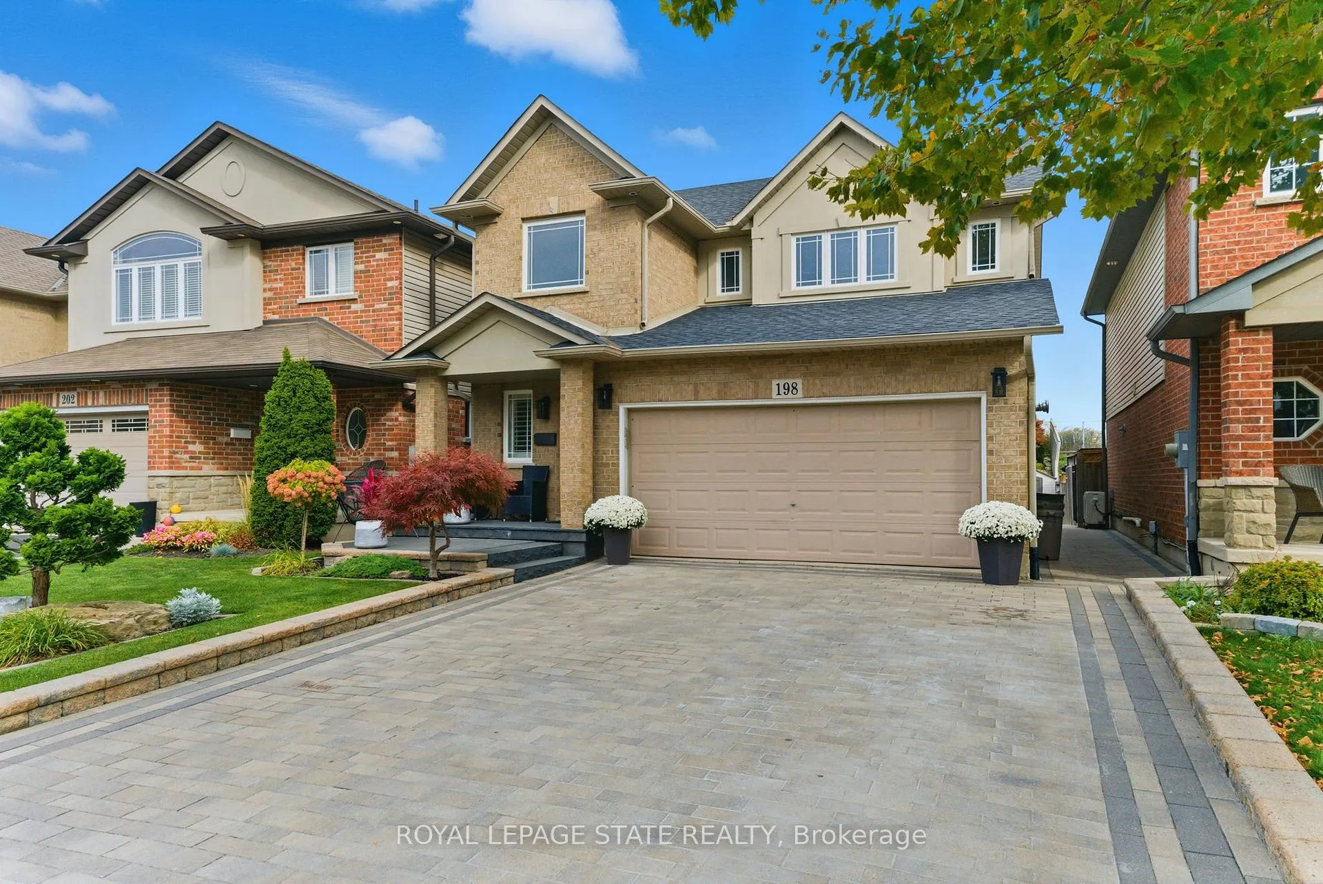 Photo 2 of 198 Springvalley Crescent, Hamilton, Gourley — HOMEH