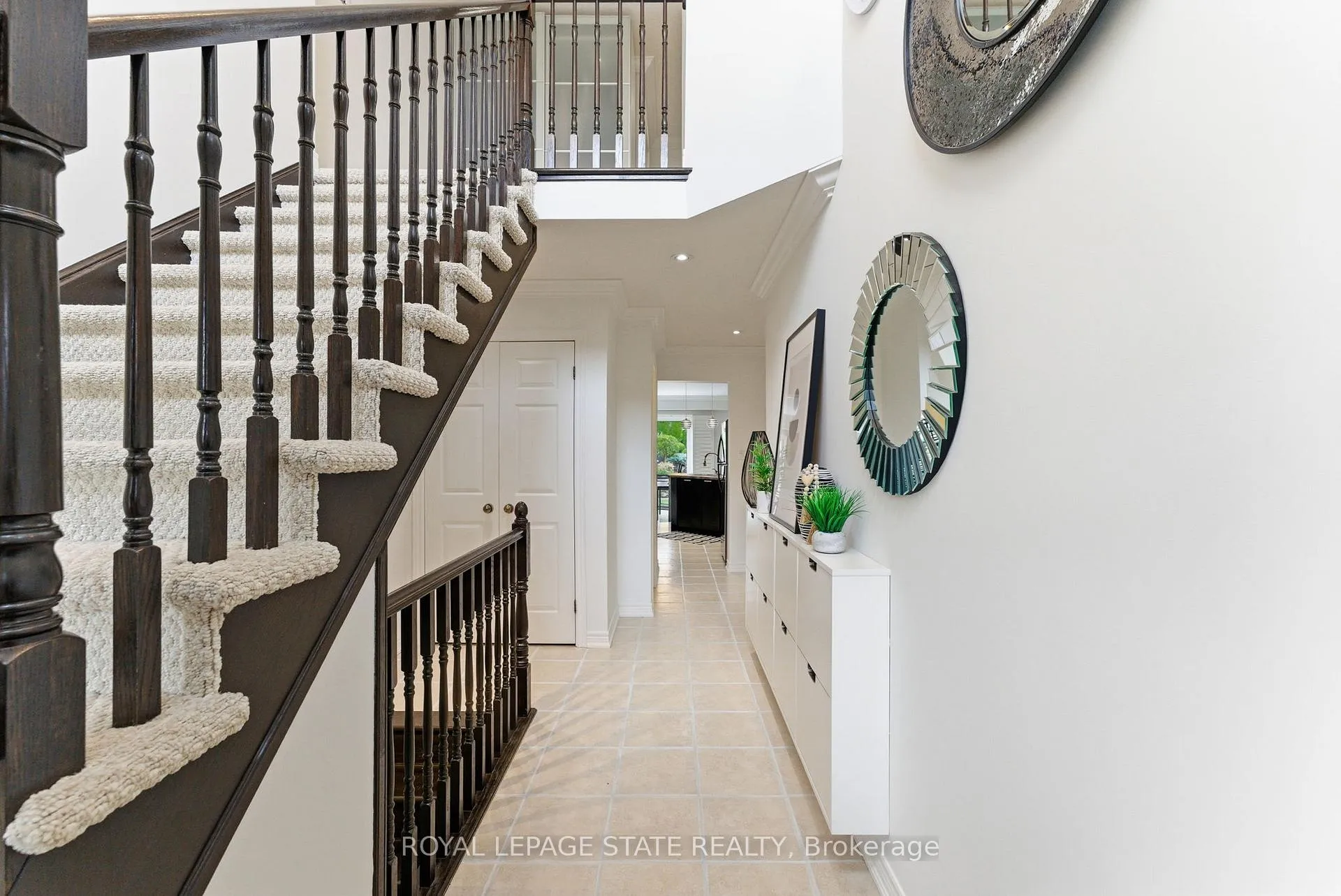 Photo 5 of 198 Springvalley Crescent, Hamilton, Gourley — HOMEH
