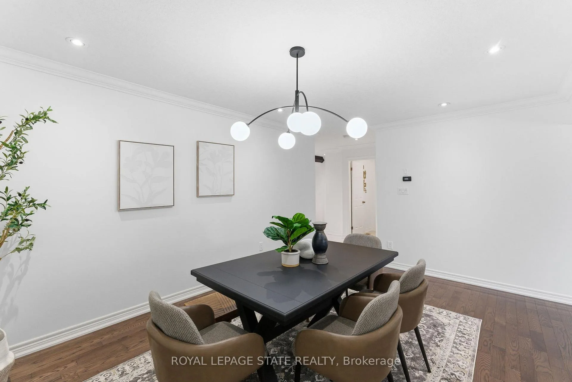 Photo 7 of 198 Springvalley Crescent, Hamilton, Gourley — HOMEH