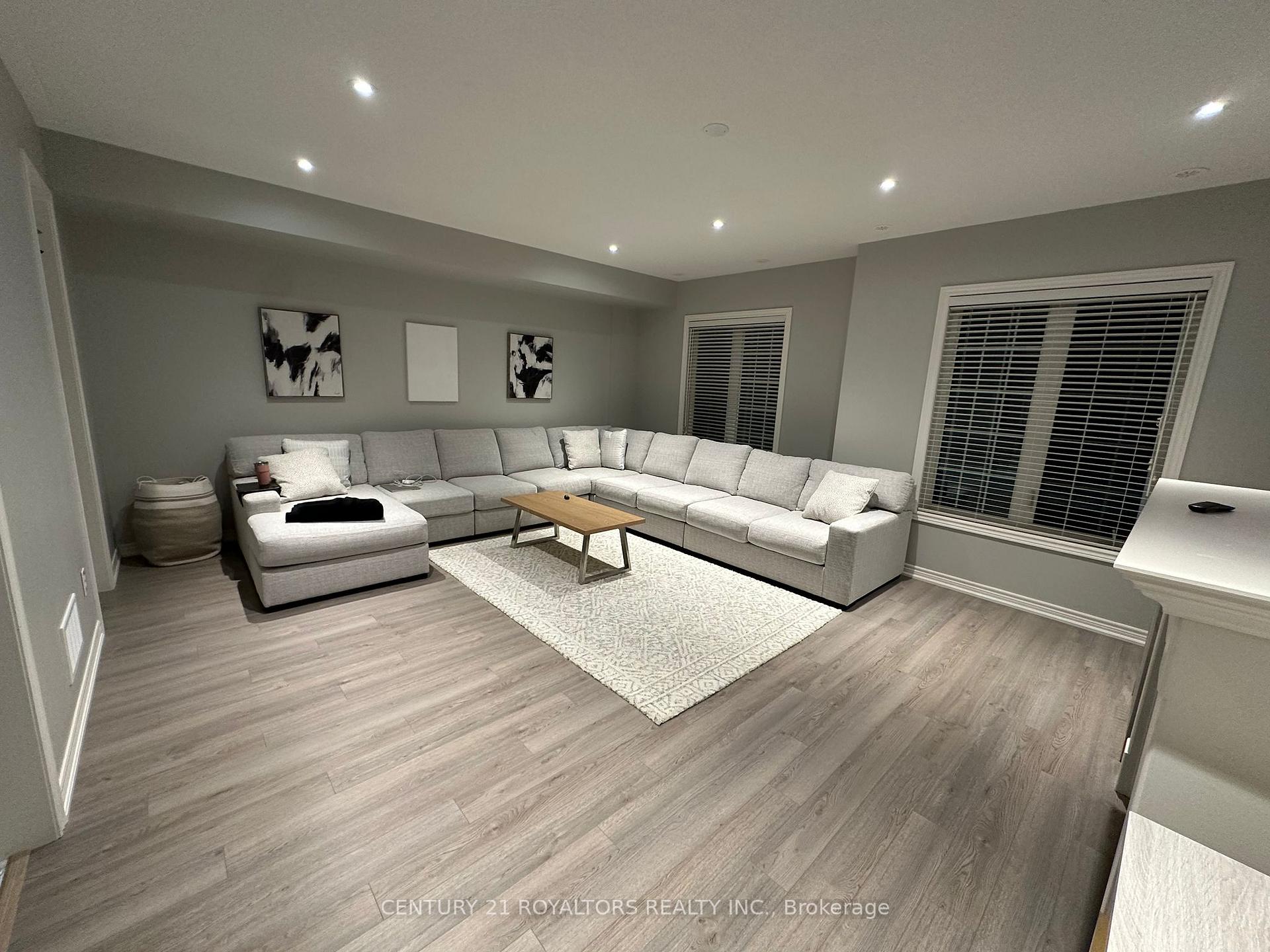 Photo 6 of 463 Terrace Way, Oakville, Sixteen Hollow — HOMEH