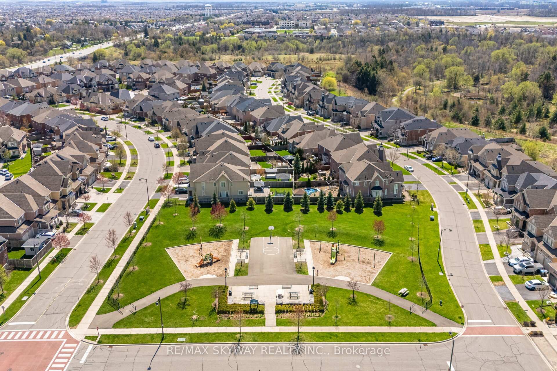 Photo 46 of 27 Kezia Crescent, Caledon, Rural Caledon — HOMEH
