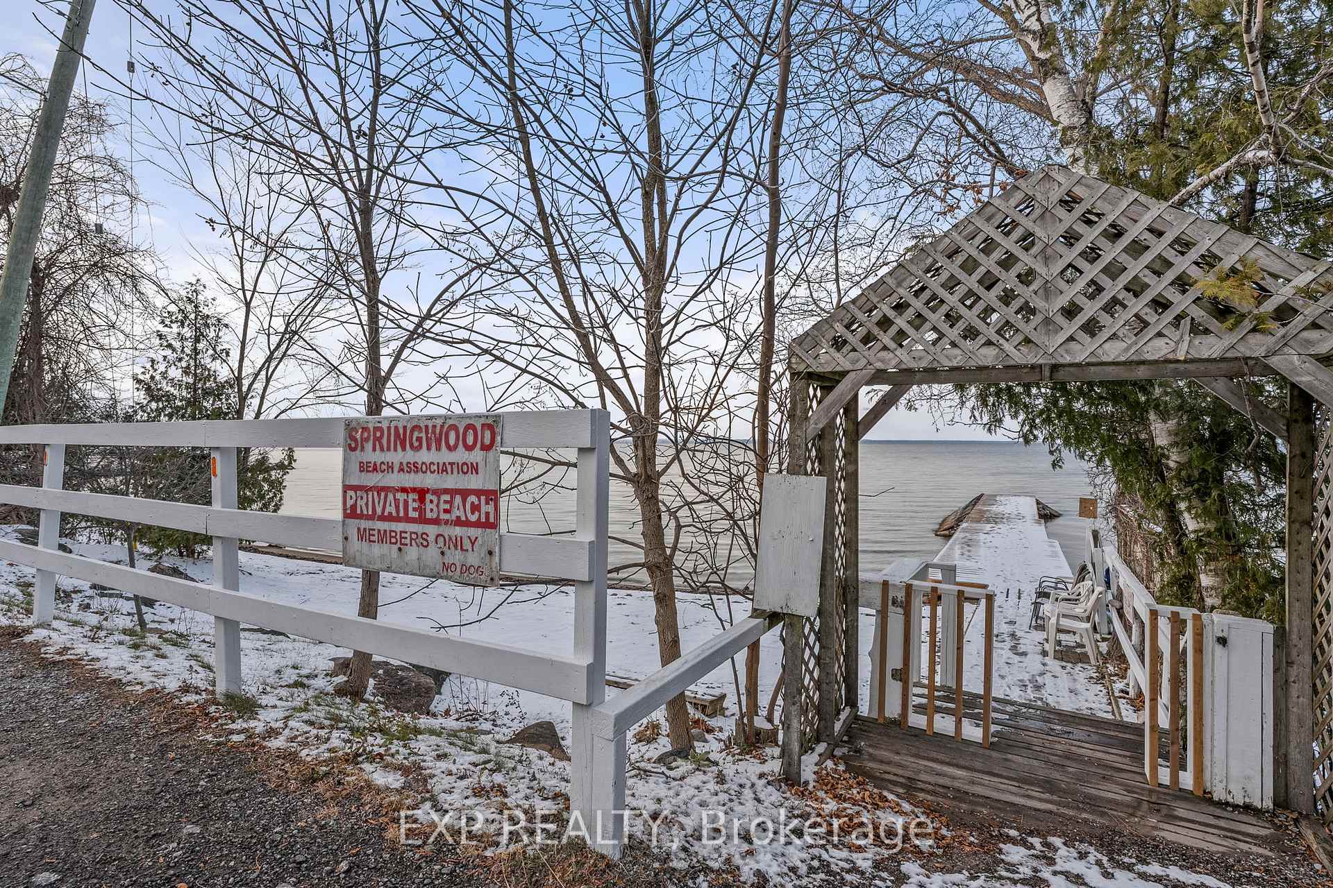 Photo 24 of 1971 Metro Road N, Georgina, Sutton & Jackson's Point — HOMEH