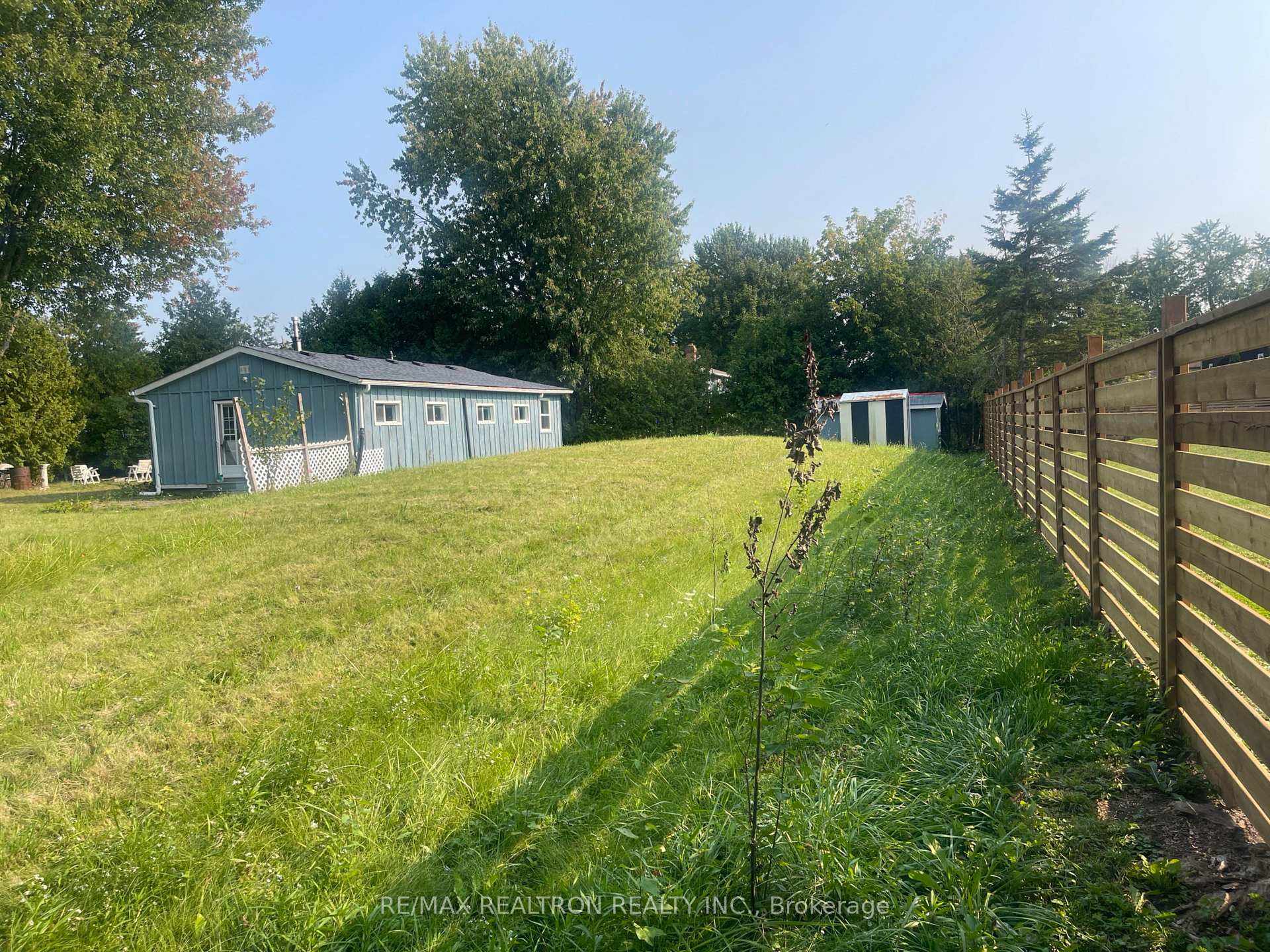 Photo 4 of 94 Sunkist Road, Georgina, Virginia — HOMEH