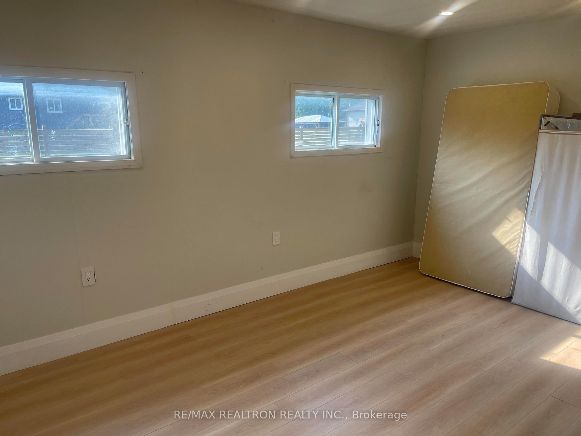 Photo 8 of 94 Sunkist Road, Georgina, Virginia — HOMEH