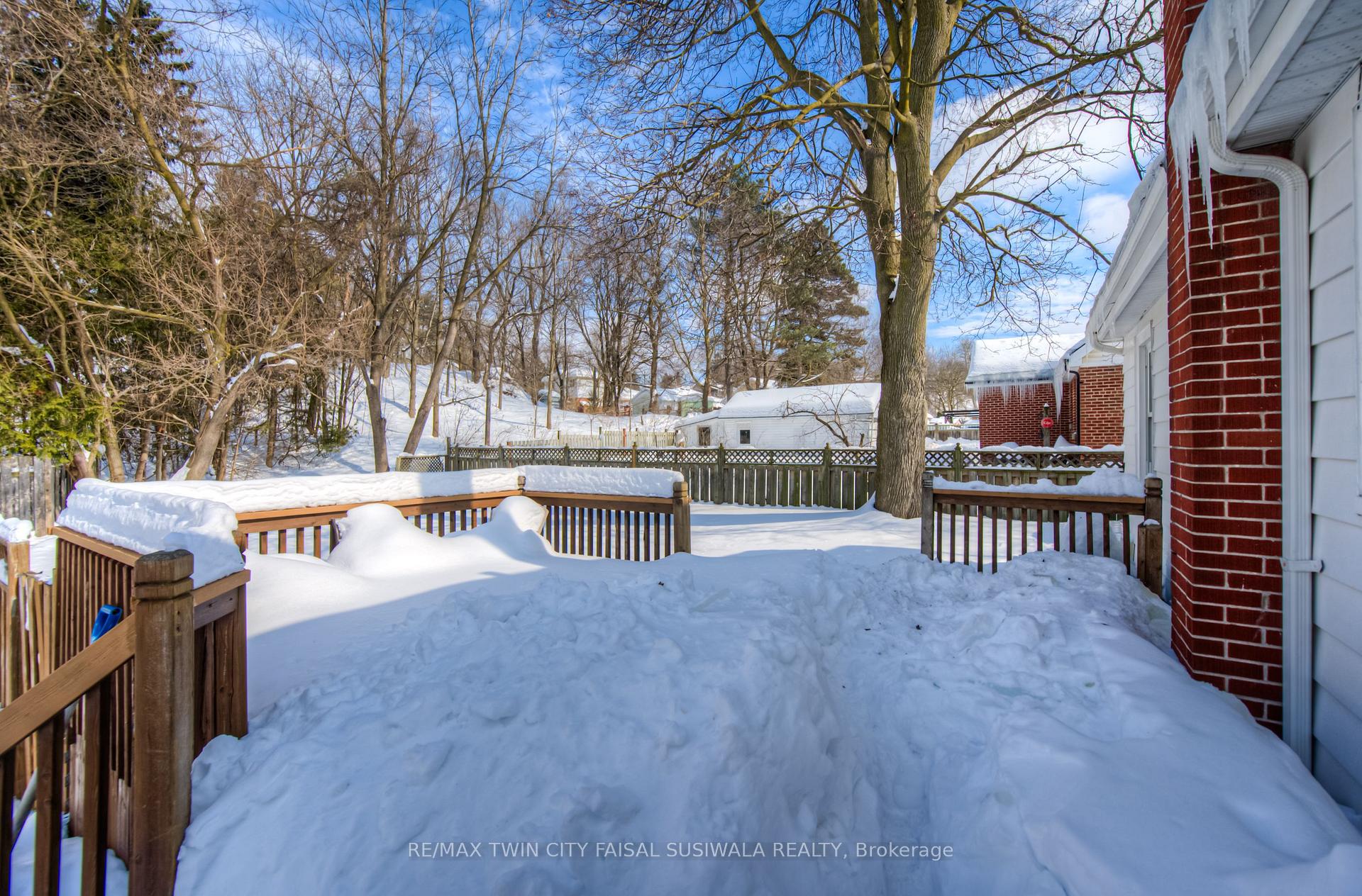 Photo 9 of 89 Valley Drive, Cambridge — HOMEH