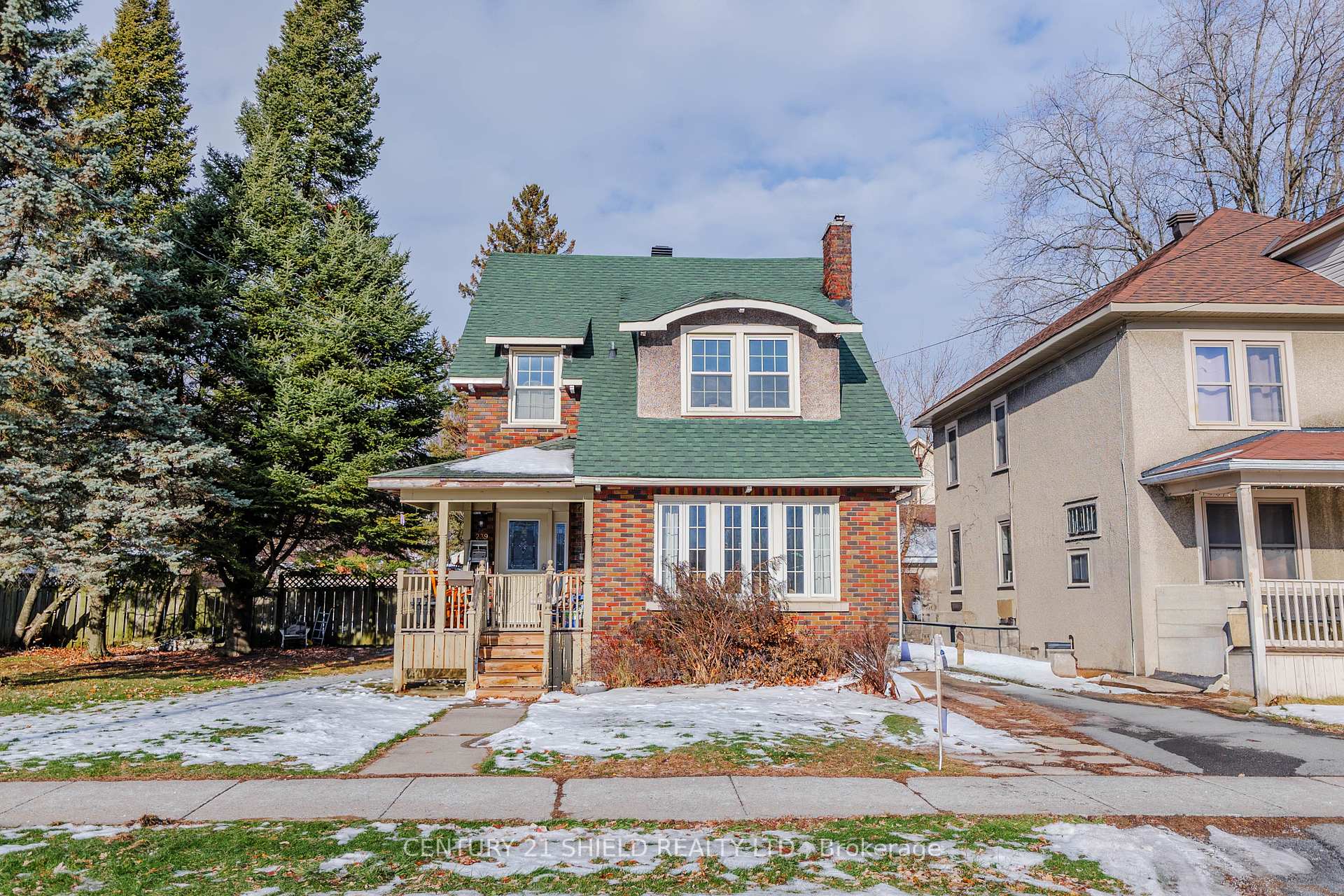 Photo 2 of 239 4th Street E, Cornwall — HOMEH