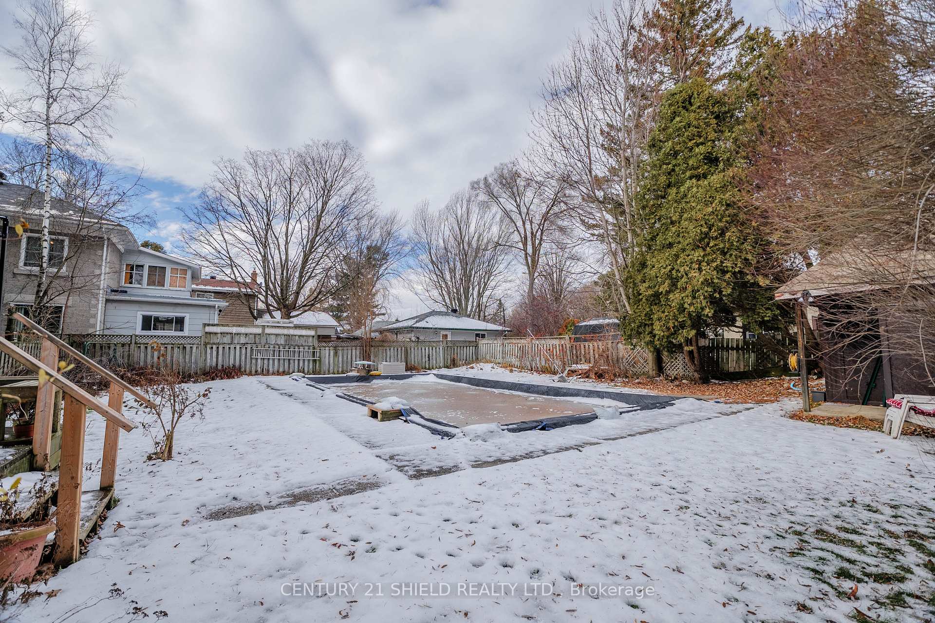 Photo 5 of 239 4th Street E, Cornwall — HOMEH