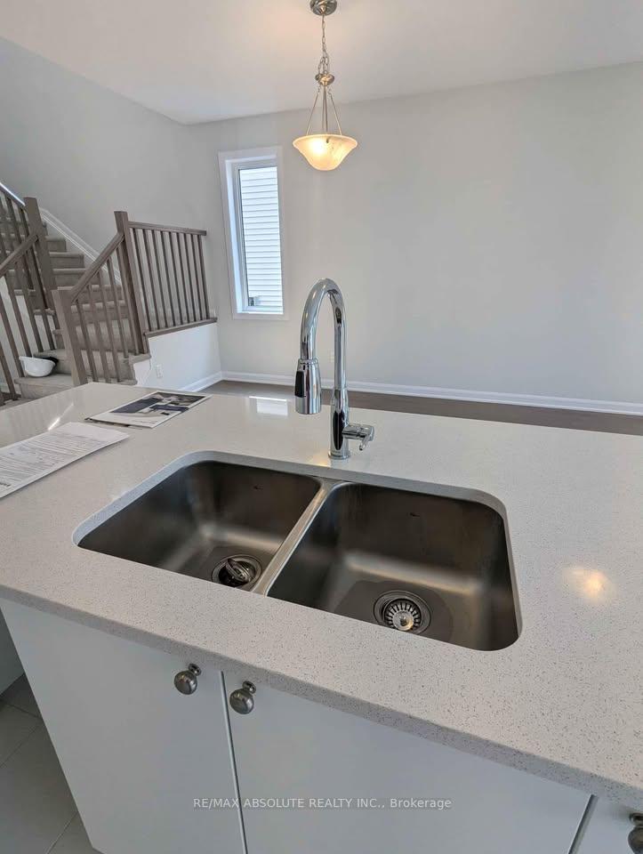 Photo 7 of 530 Bundoran Place, Ottawa, Barrhaven - Half Moon Bay — HOMEH