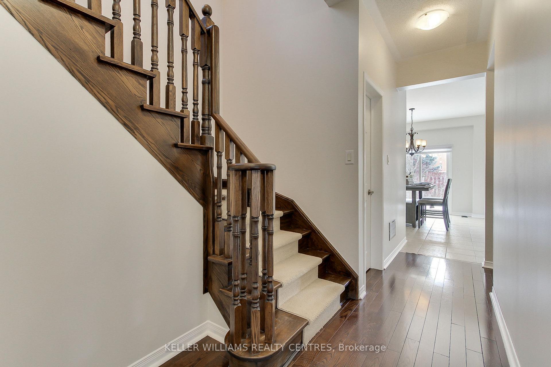 Photo 10 of 75 Meadowlark Drive, Halton Hills, Georgetown — HOMEH