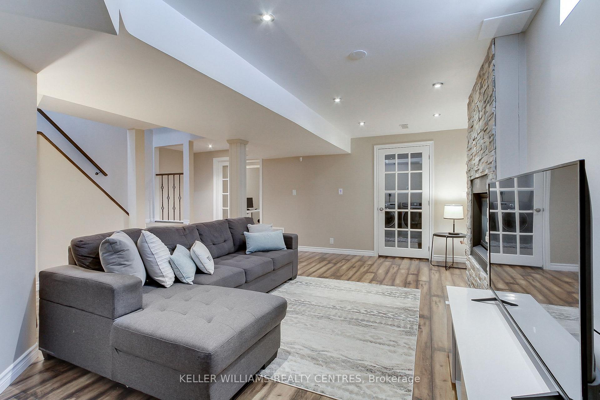 Photo 35 of 75 Meadowlark Drive, Halton Hills, Georgetown — HOMEH