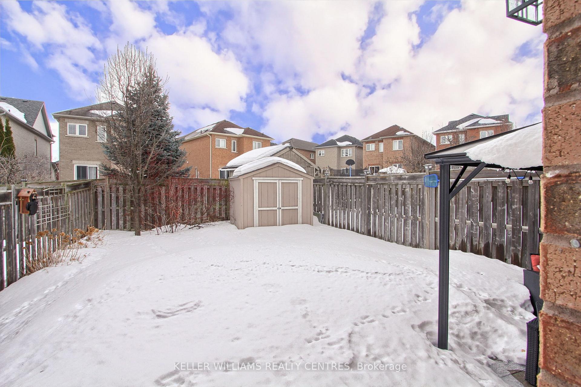 Photo 39 of 75 Meadowlark Drive, Halton Hills, Georgetown — HOMEH