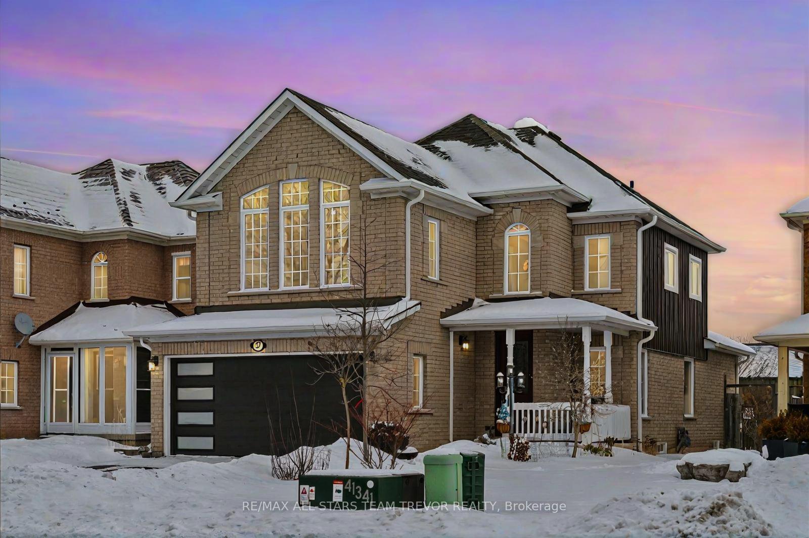 Photo 1 of 27 Burnaby Drive, Georgina, Keswick North — HOMEH