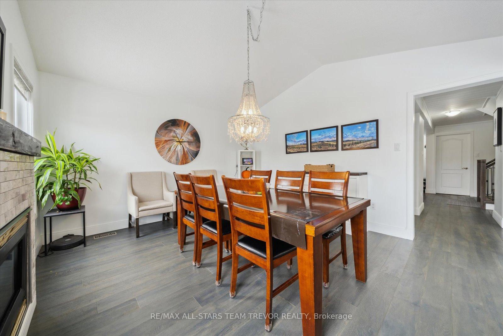 Photo 12 of 27 Burnaby Drive, Georgina, Keswick North — HOMEH