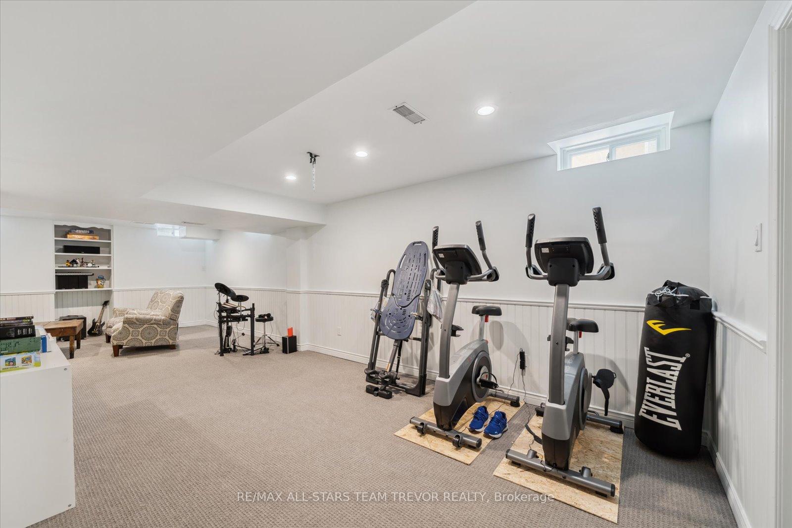 Photo 31 of 27 Burnaby Drive, Georgina, Keswick North — HOMEH