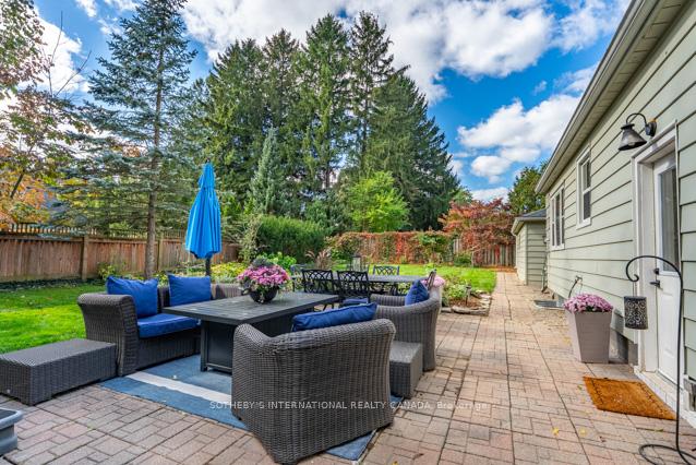 Photo 9 of 32 Parker Avenue, Hamilton, Ancaster — HOMEH