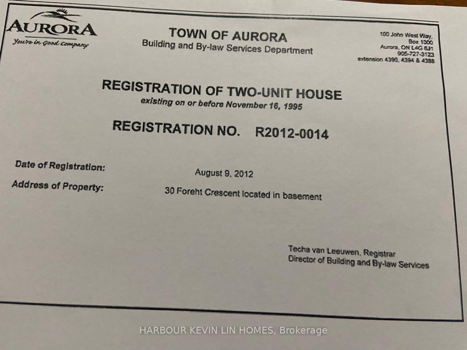 Photo 10 of 30 Foreht Crescent, Aurora, Aurora Heights — HOMEH