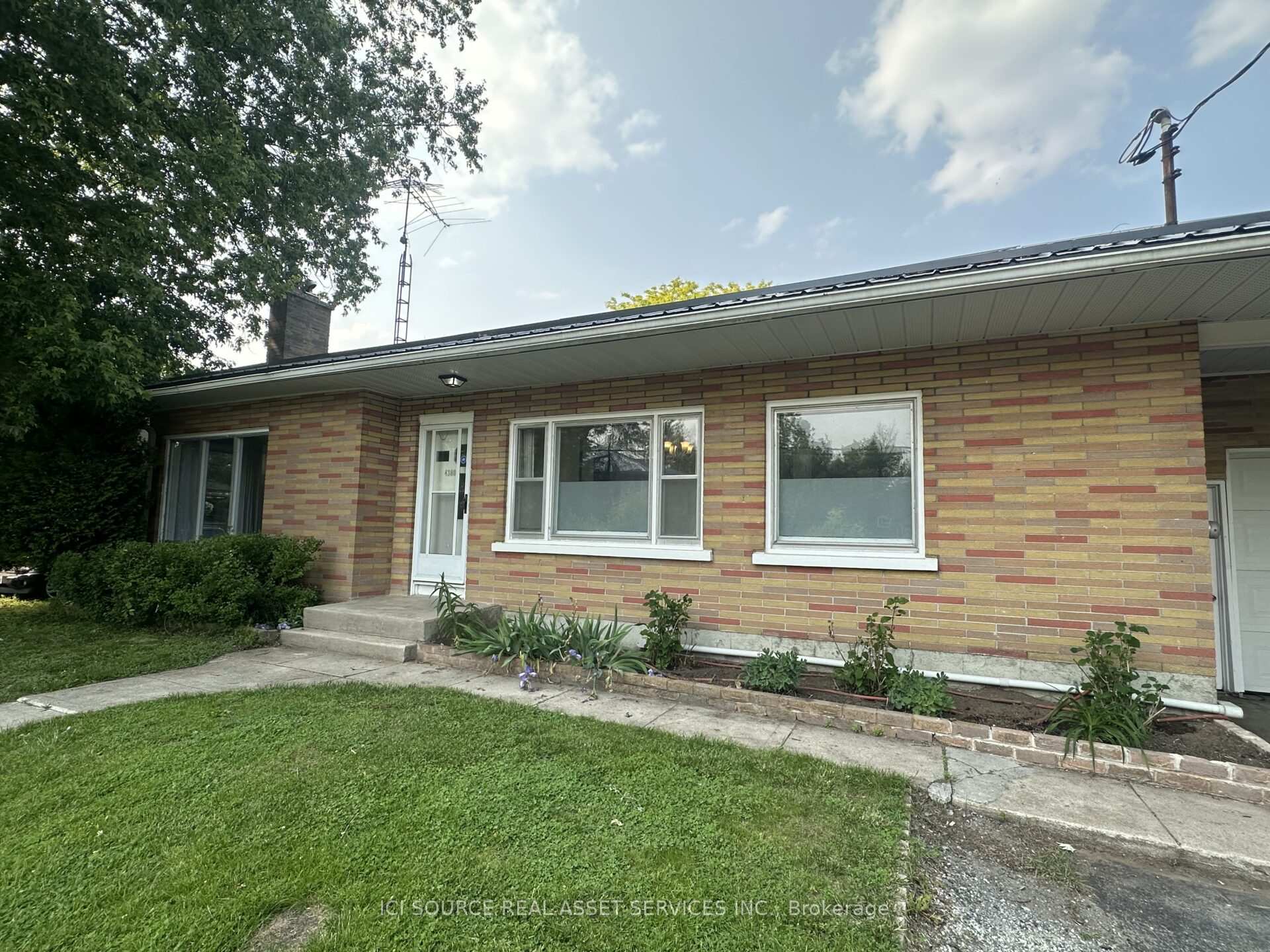 Photo 2 of 4380 Verona Sand Road, Frontenac, Frontenac South — HOMEH