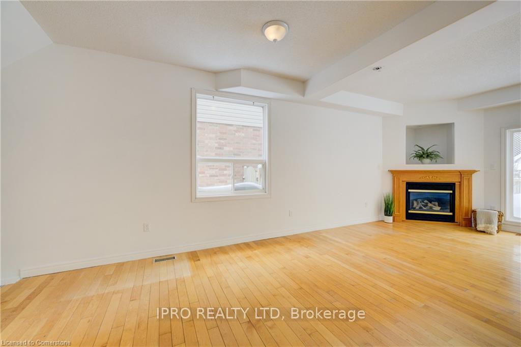 Photo 18 of 165 Patton Drive, Cambridge — HOMEH