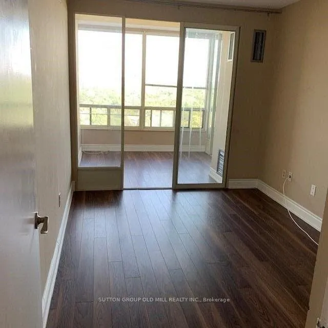 Photo 11 of Unit 2405, 1300 Islington Avenue, Etobicoke, Islington-City Centre West — HOMEH