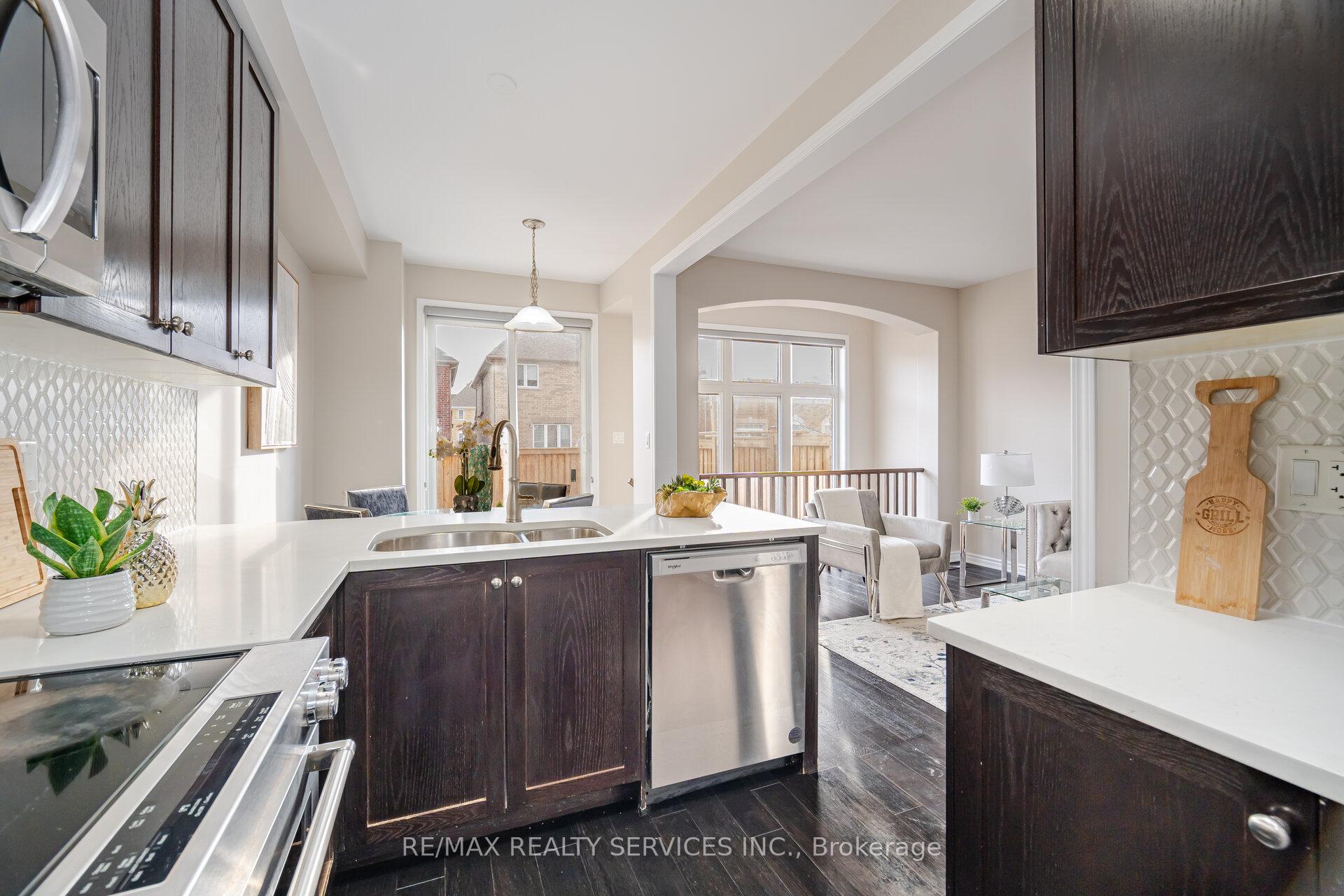 Photo 15 of 74 Phyllis Drive, Caledon, Rural Caledon — HOMEH