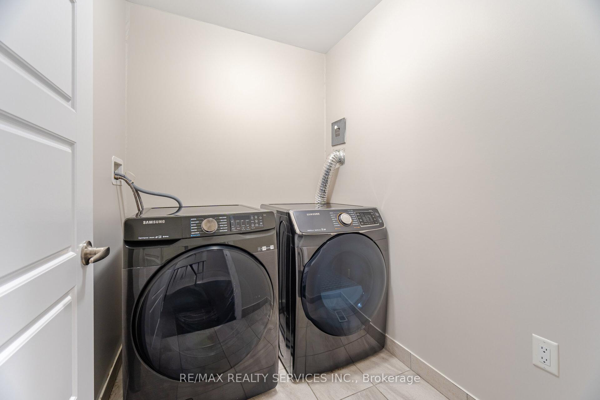 Photo 10 of 74 Phyllis Drive, Caledon, Rural Caledon — HOMEH