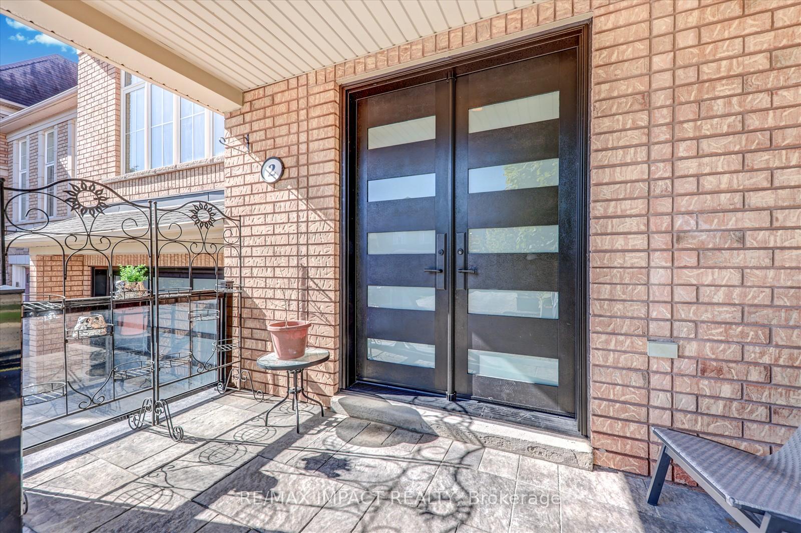 Photo 8 of 2 Whitbread Crescent, Ajax, Northeast Ajax — HOMEH